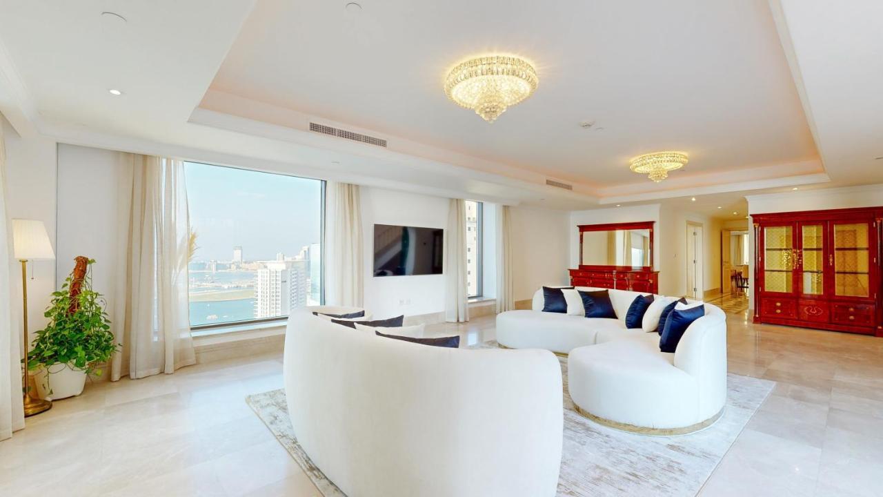 Apartment Huge Penthouse With Yacht Included And Private Pool!!! *