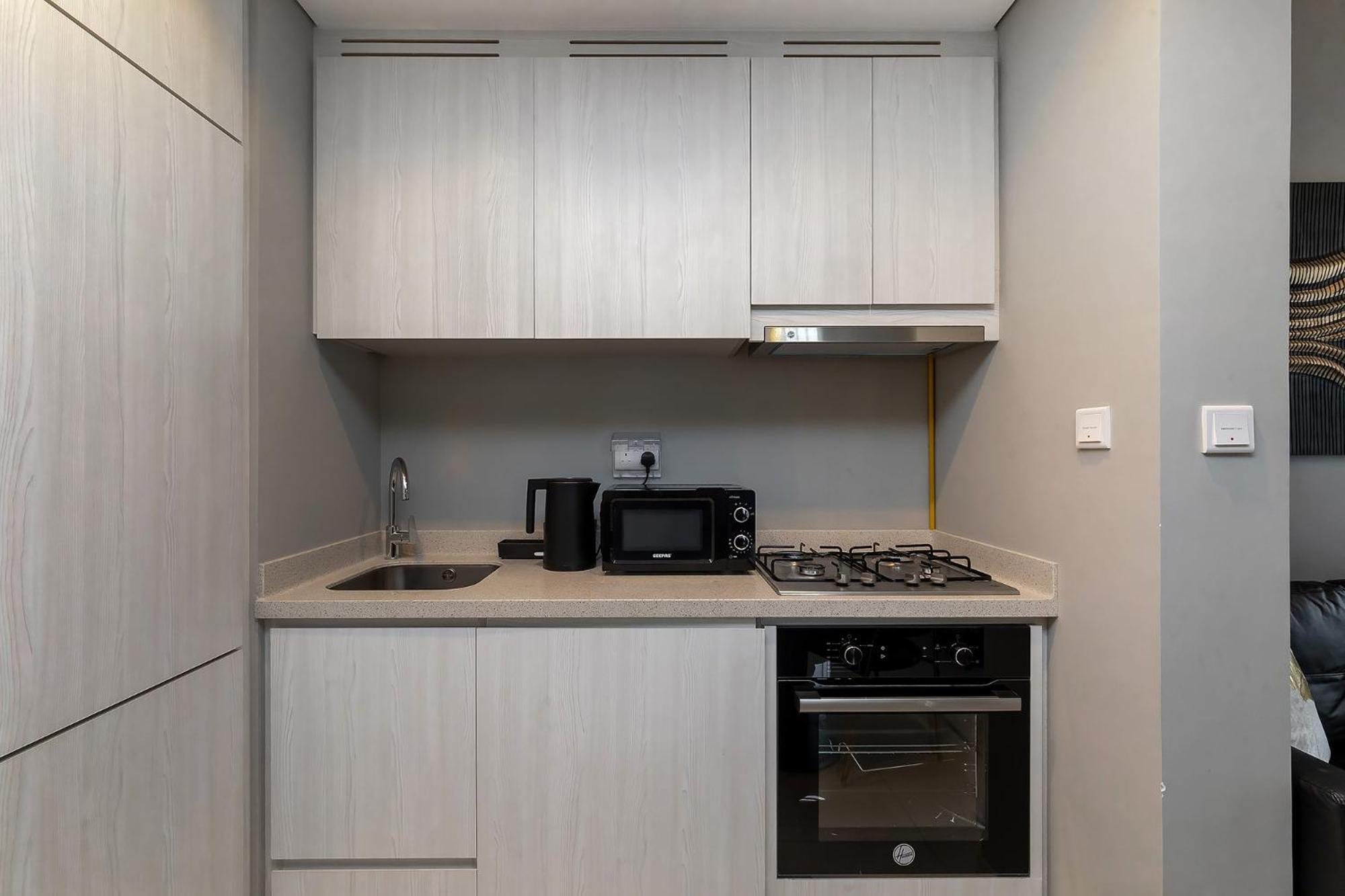 Zada Tower 1br With Amazing Canal View Apartment Dubai