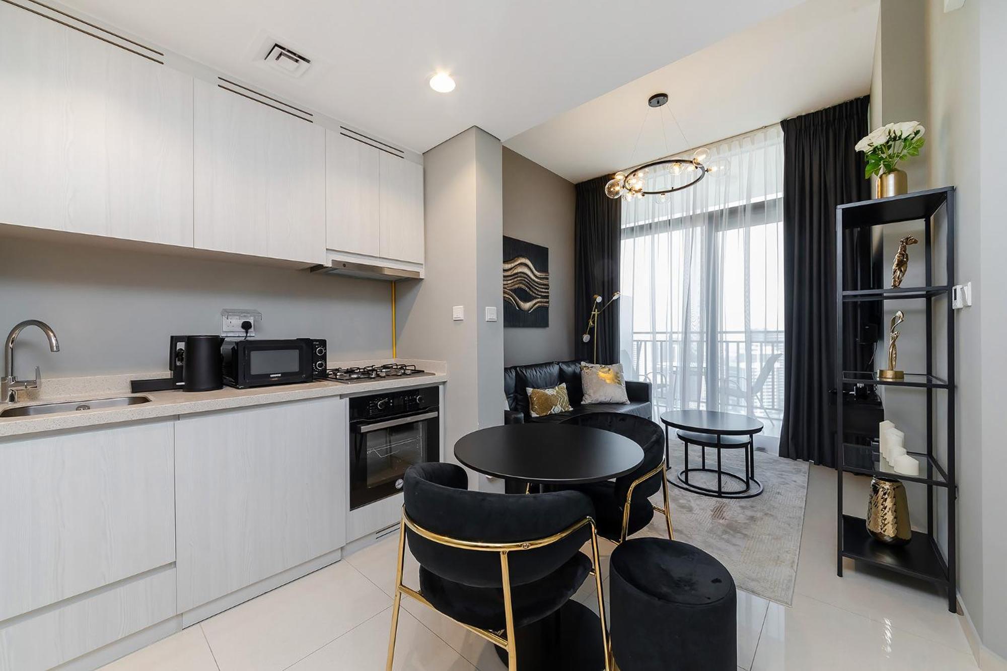 Zada Tower 1br With Amazing Canal View Apartment Dubai