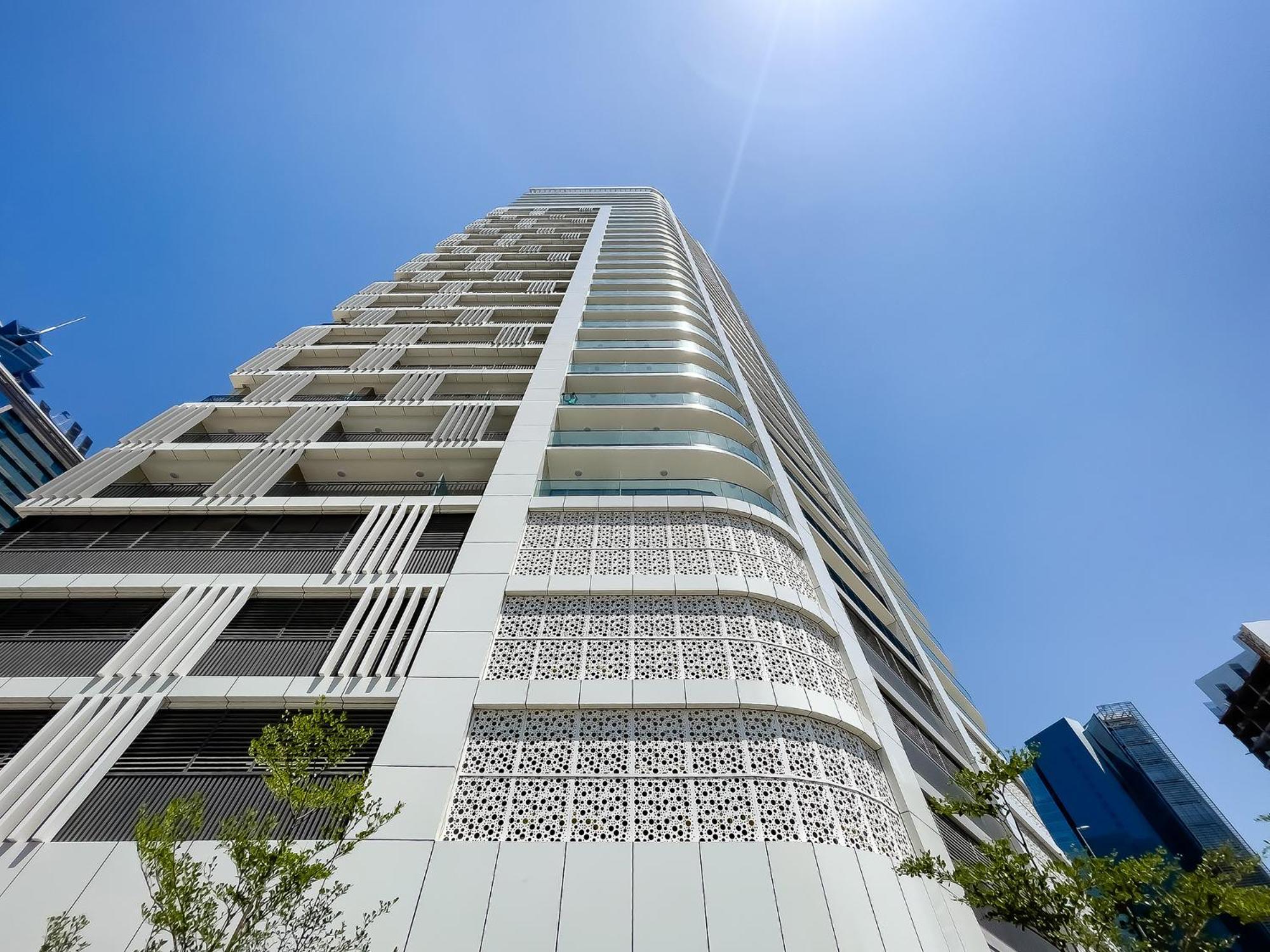 Zada Tower 1br With Amazing Canal View