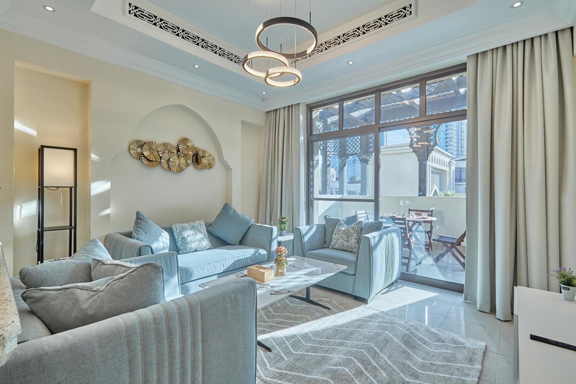 Golden Homes Souk Al Bahar Burj Khalifa View Tajer Residences 1br Mint Avenue Near , Mall & Burj Khalifa * Dubai