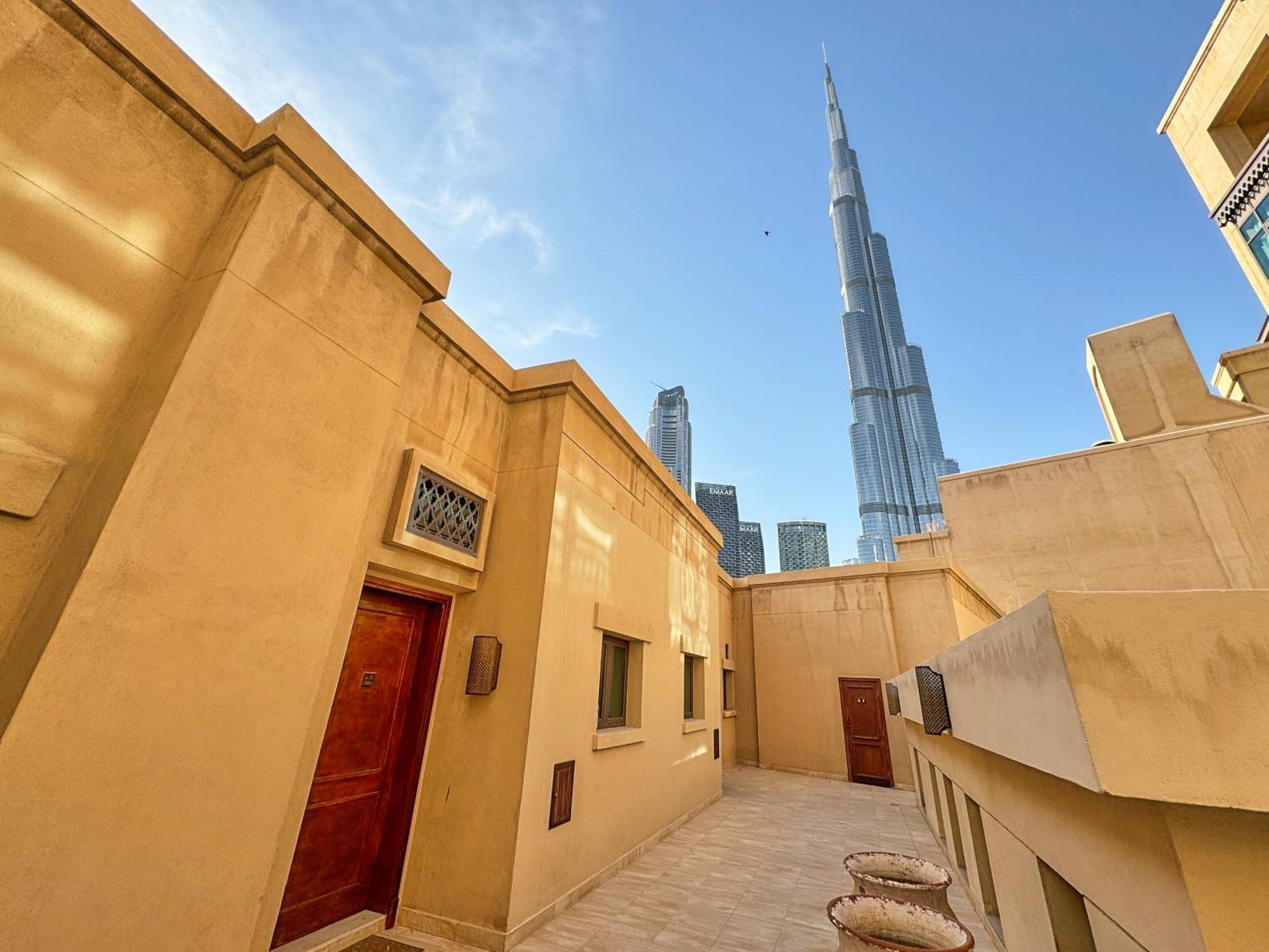 Golden Homes Souk Al Bahar Burj Khalifa View Tajer Residences 1br Mint Avenue Near , Mall & Burj Khalifa Apartment *