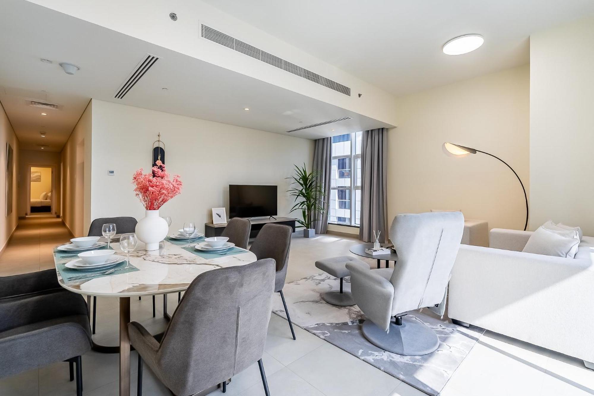 Spacious With Maid In Marina I Marina Arcade * Dubai