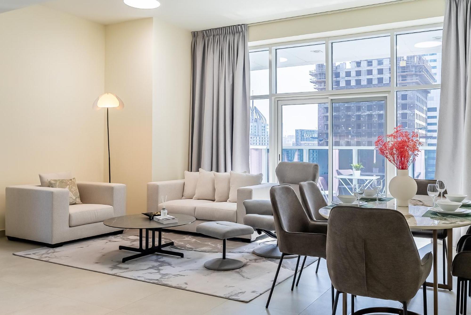 Spacious With Maid In Marina I Marina Arcade *