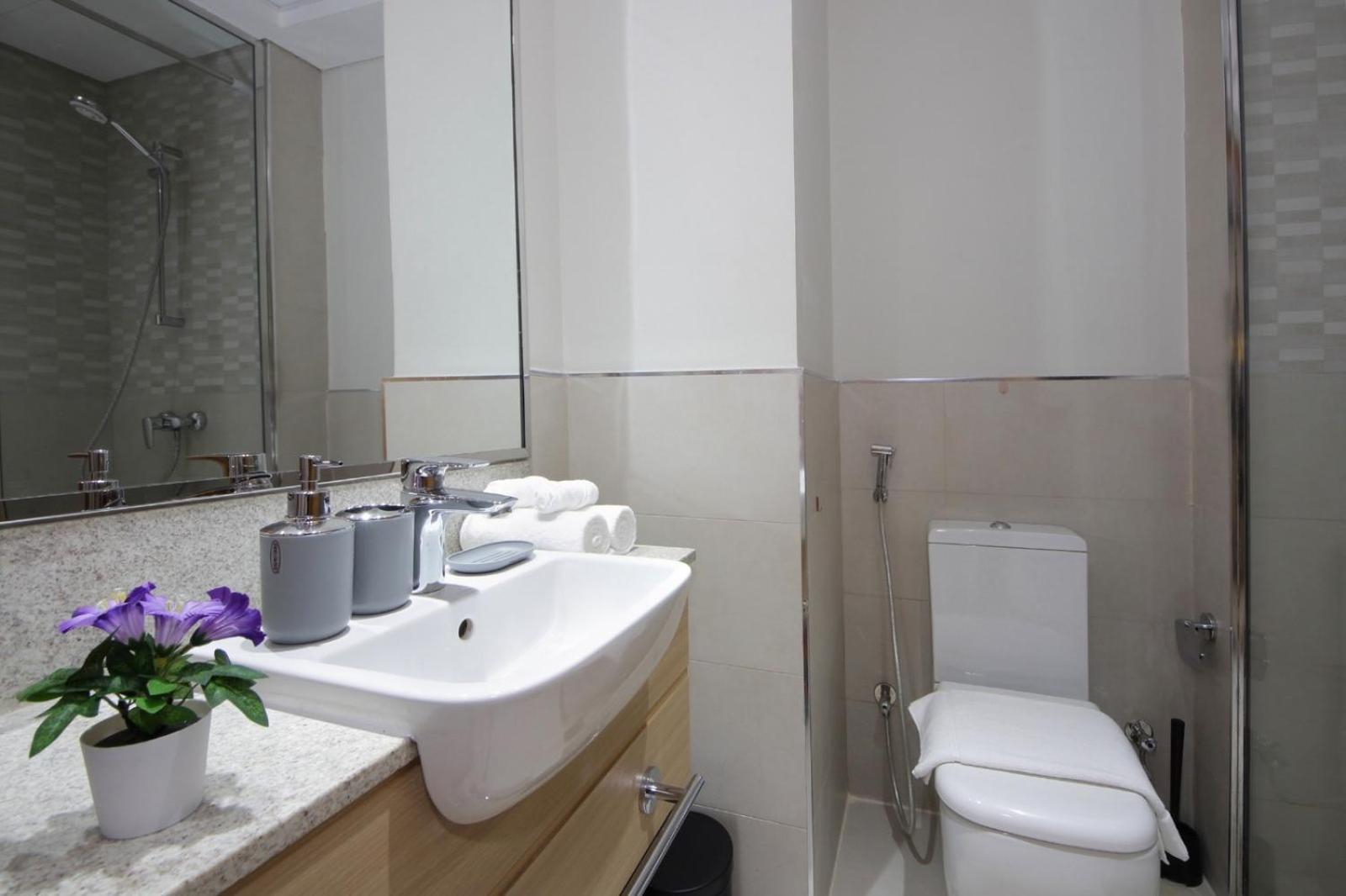 Apartment Aura Azizi - Downtown Jabel Ali By Golden Casa Dubai