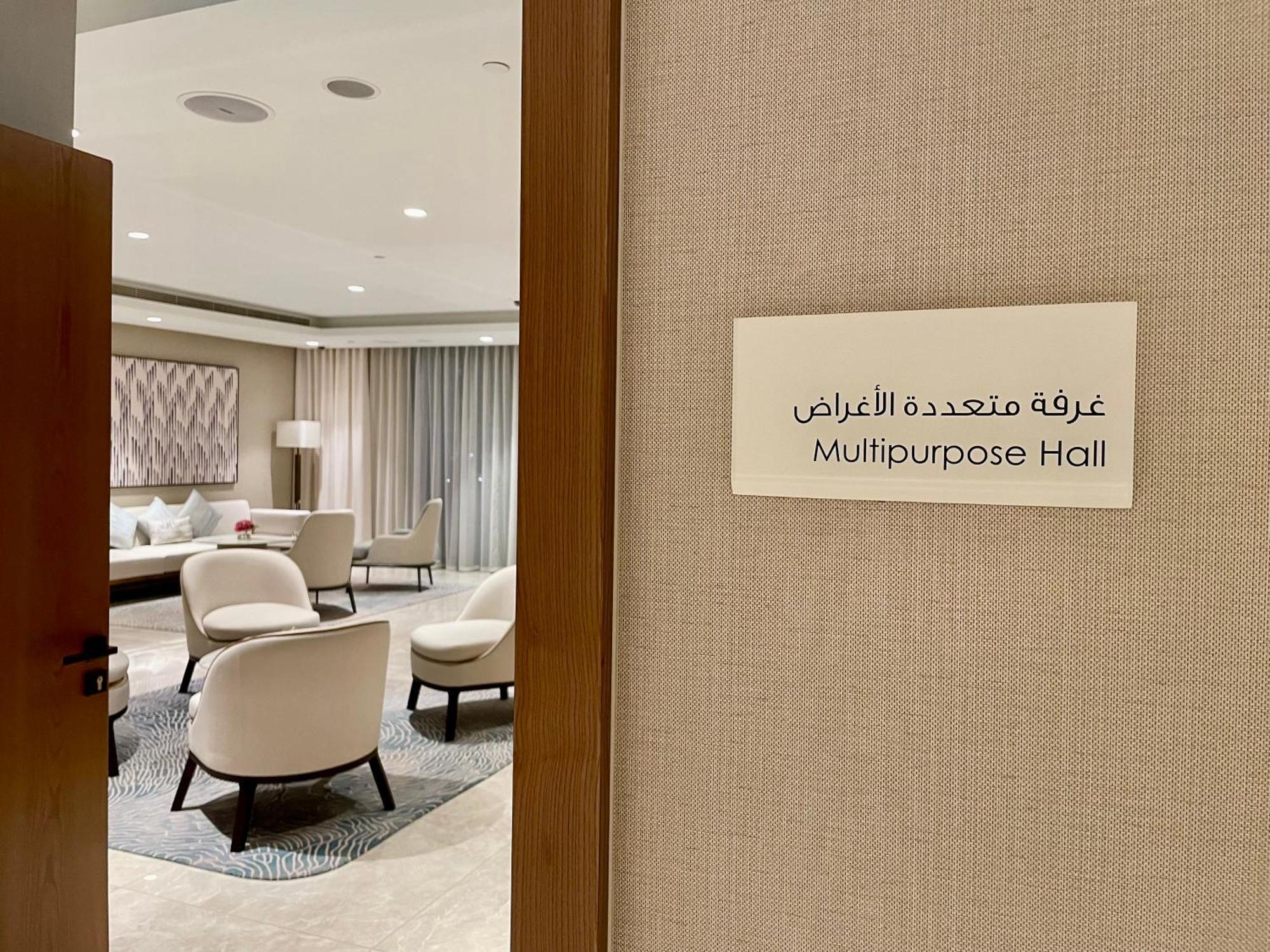Chic Lux 2br I High Floor L By Burj Khalifa & Mall I Pool L Gym Apartment