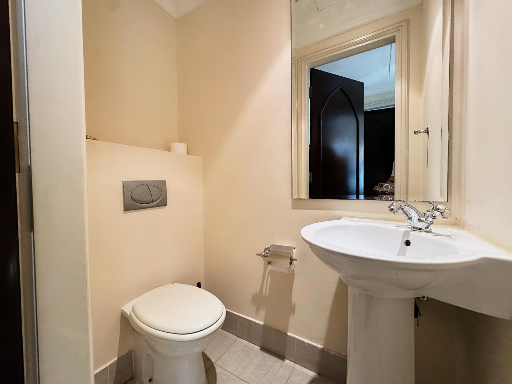 Golden Homes Souk Al Bahar Burj Khalifa View Tajer Residences 1br Mint Avenue Near , Mall & Burj Khalifa