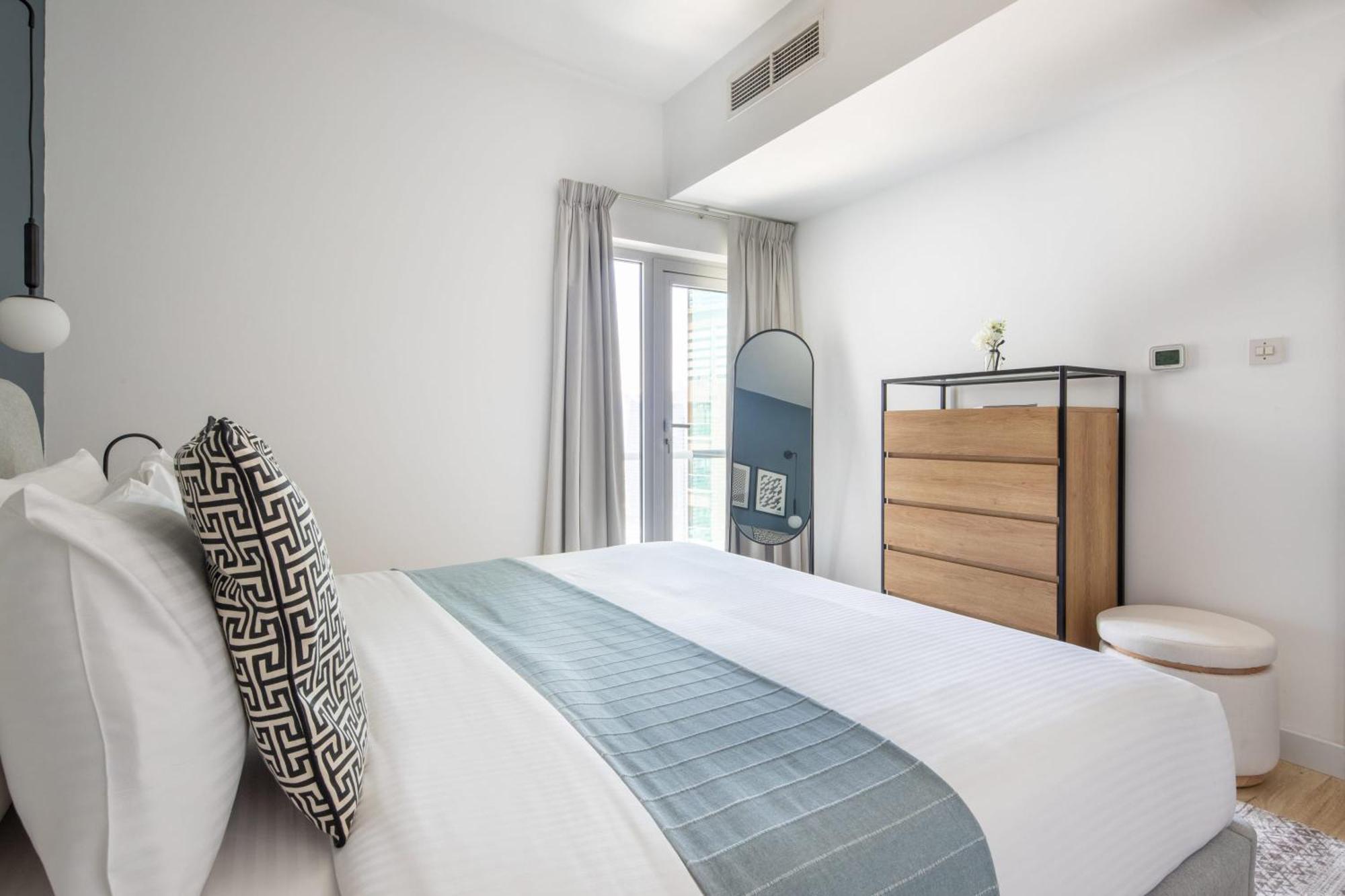 Apartment Frank Porter - La Riviera Tower *