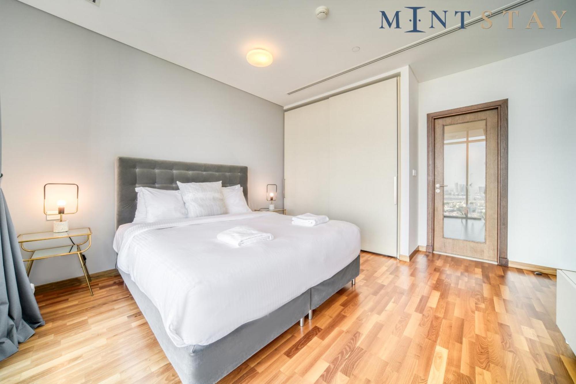Apartment Burj Daman, Difc - Mint Dubai