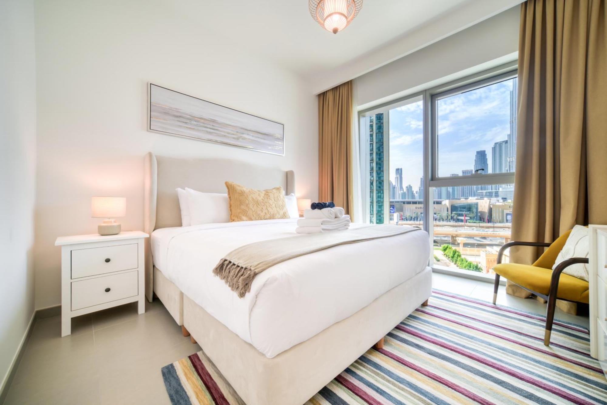 Apartment Downtown - 2br With Burj Khalifa View Dubai