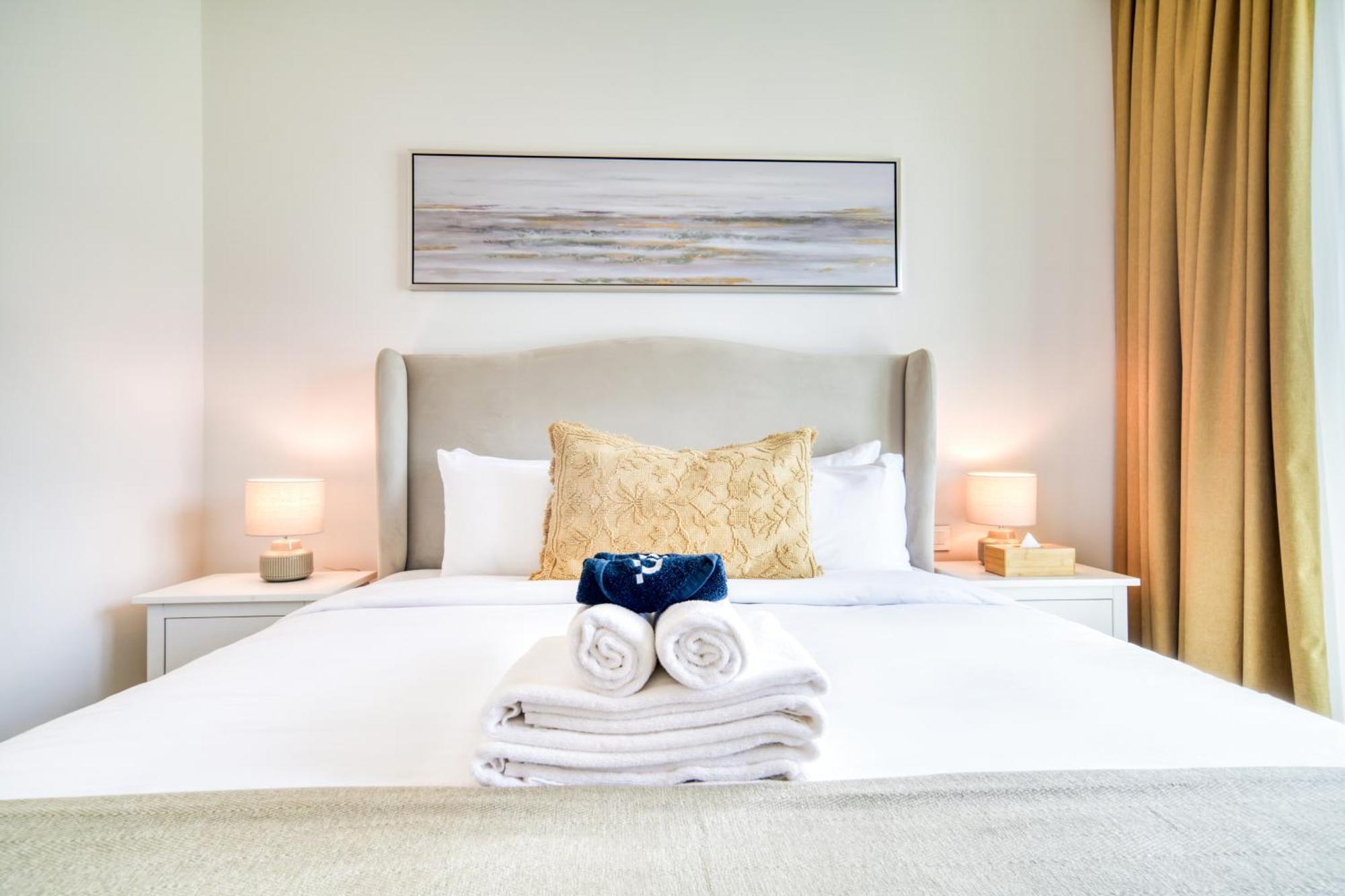 Downtown - 2br With Burj Khalifa View Dubai