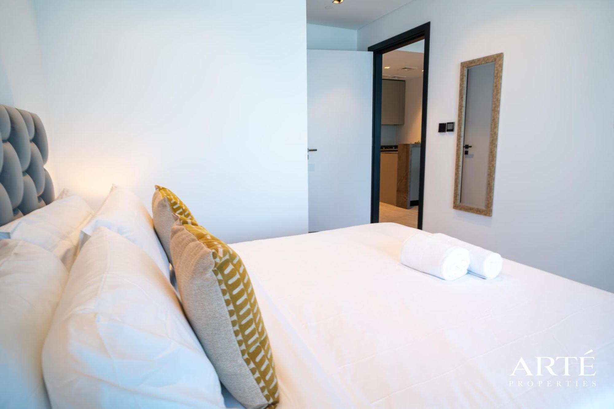 Arte - Elegant 1 Bedroom - Burj Khalifa View *