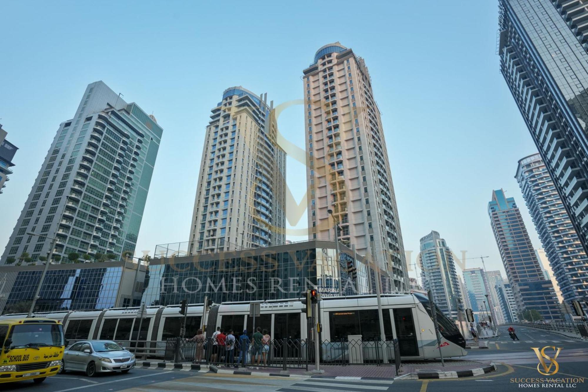 Apartment Success Luxury Apartment: Beachside Living With Daily Housekeeping