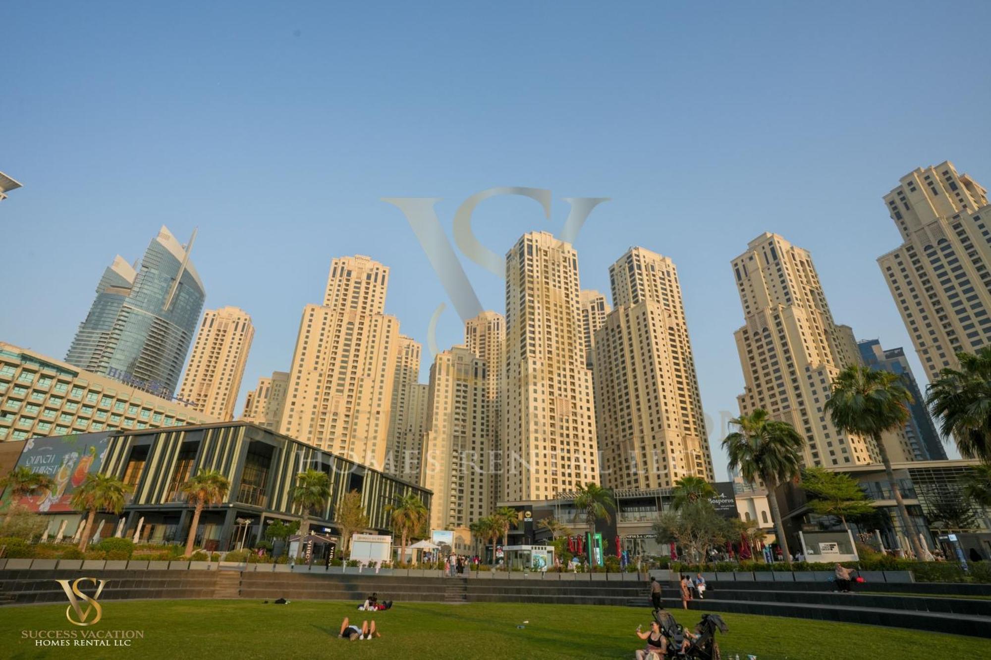 Apartment Success Luxury Apartment: Beachside Living With Daily Housekeeping Dubai