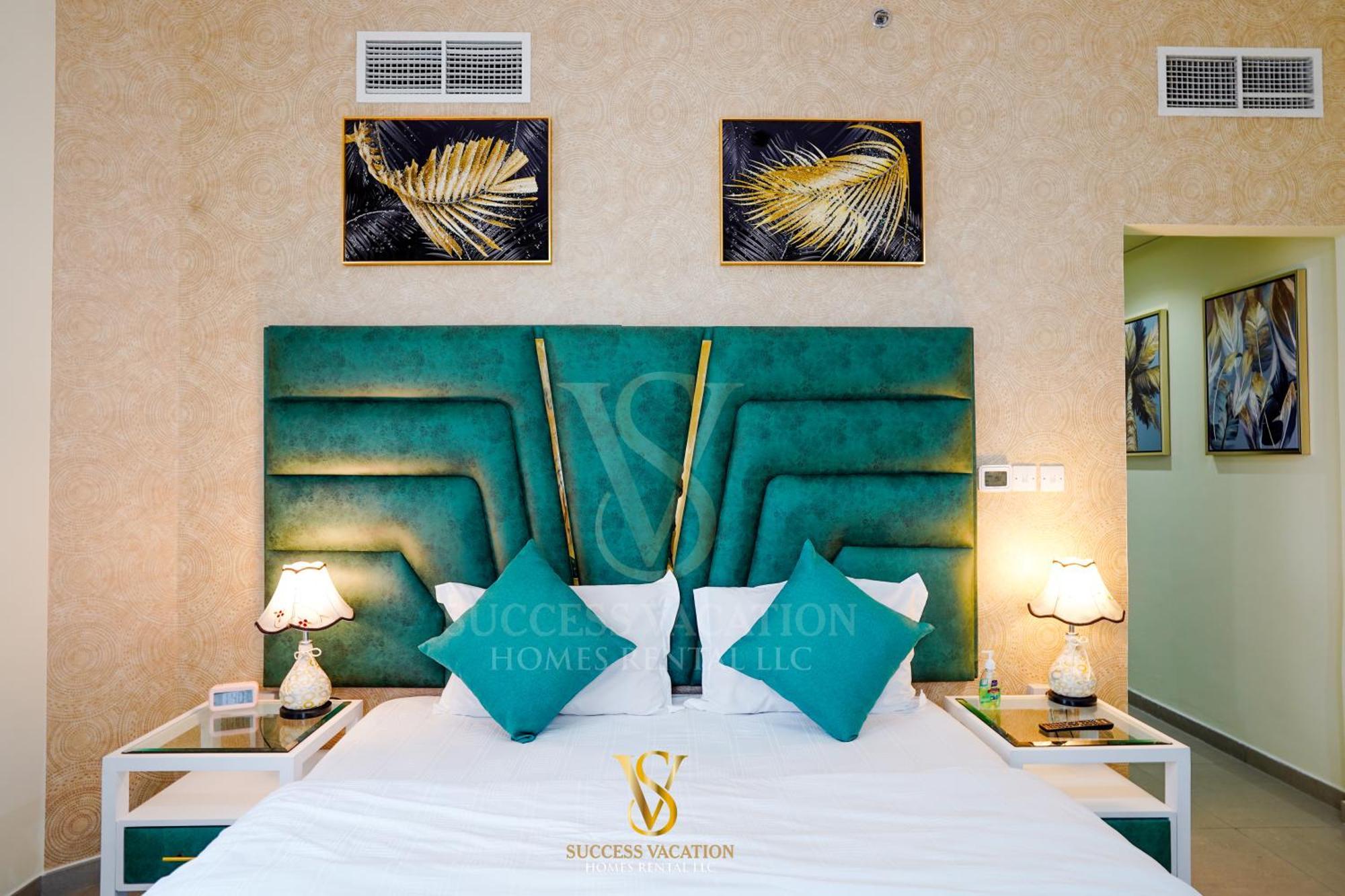 Success Luxury Apartment: Beachside Living With Daily Housekeeping * Dubai