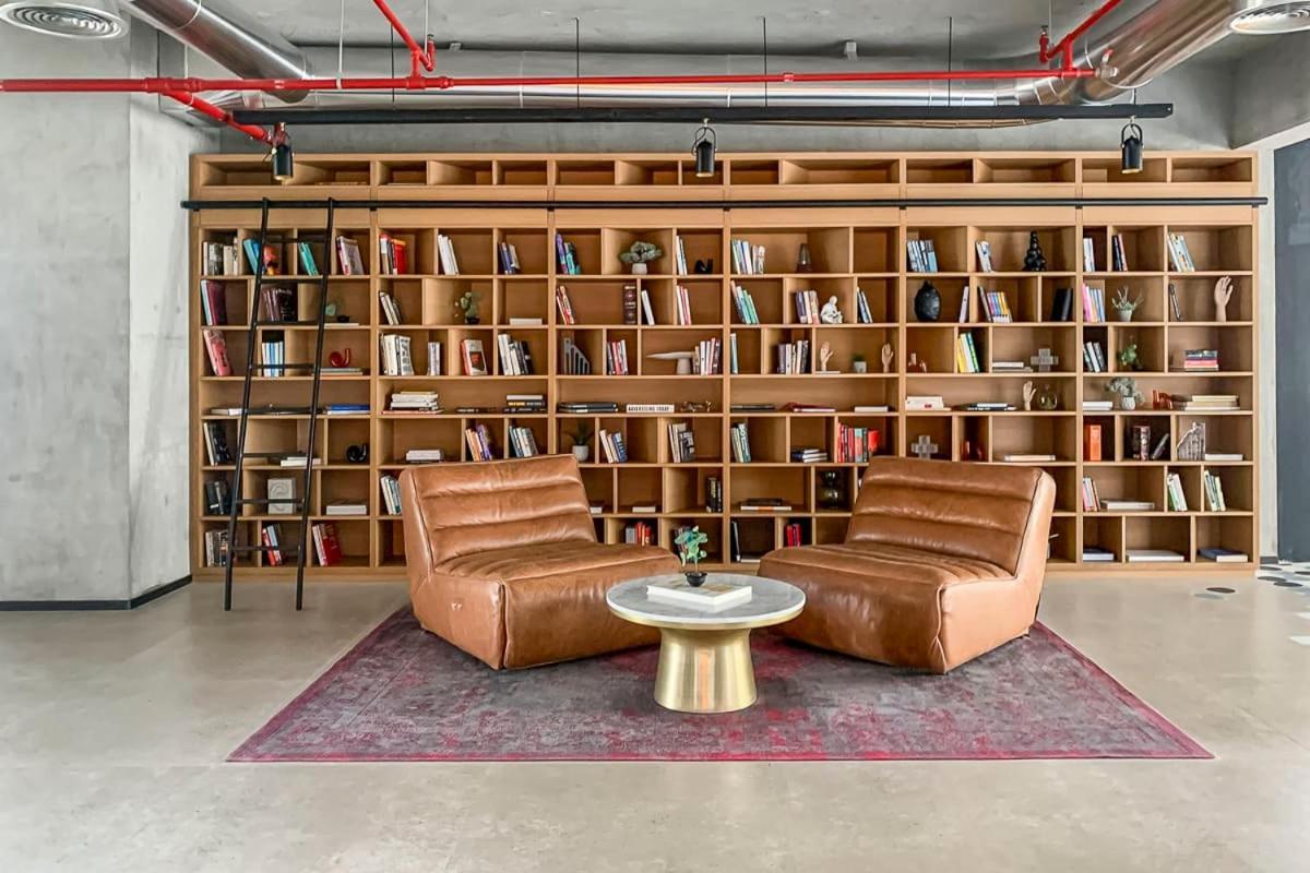Apartment Frank Porter - Collective Tower 1