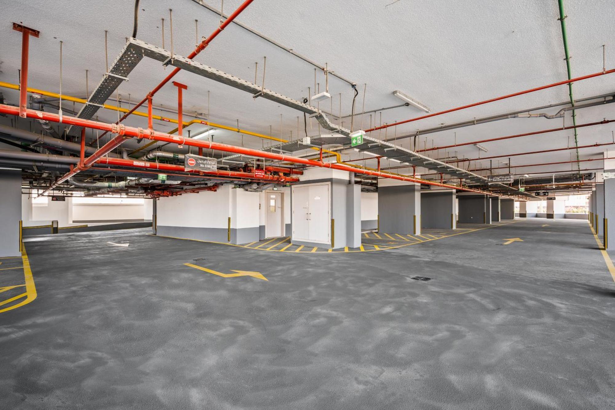 Cozy With Modern Amenities In Dubailand Apartment *