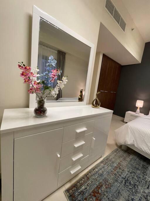 Apartment Cozy 3br With Maid's Dubai