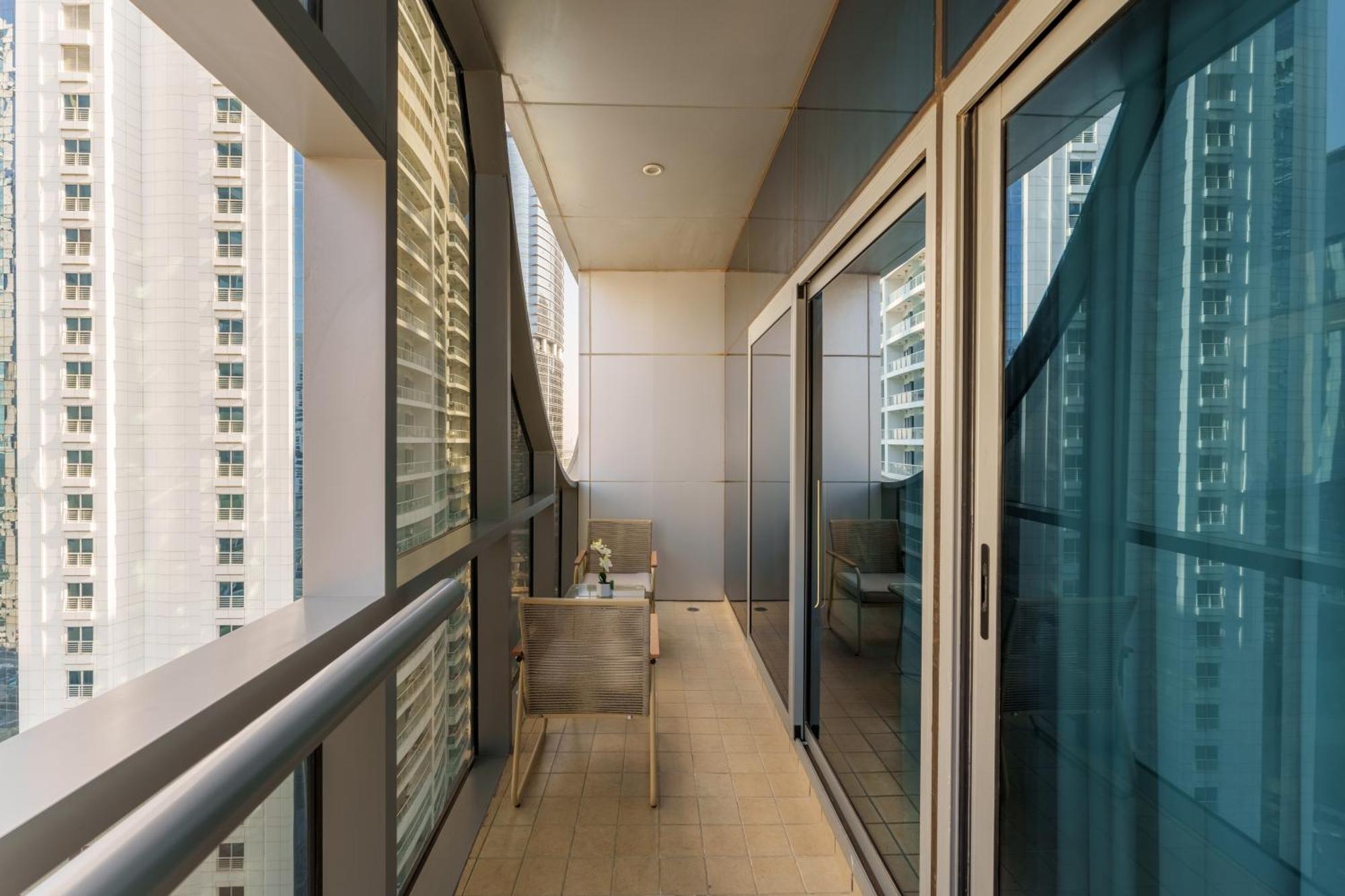 Luxe Living In Our Exquisite 1 Bedroom