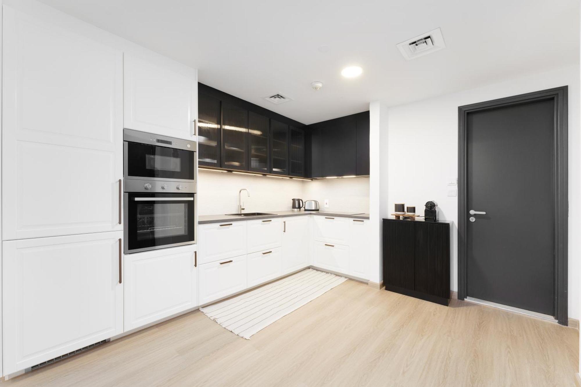 Luxe Living In Our Exquisite 1 Bedroom * Dubai