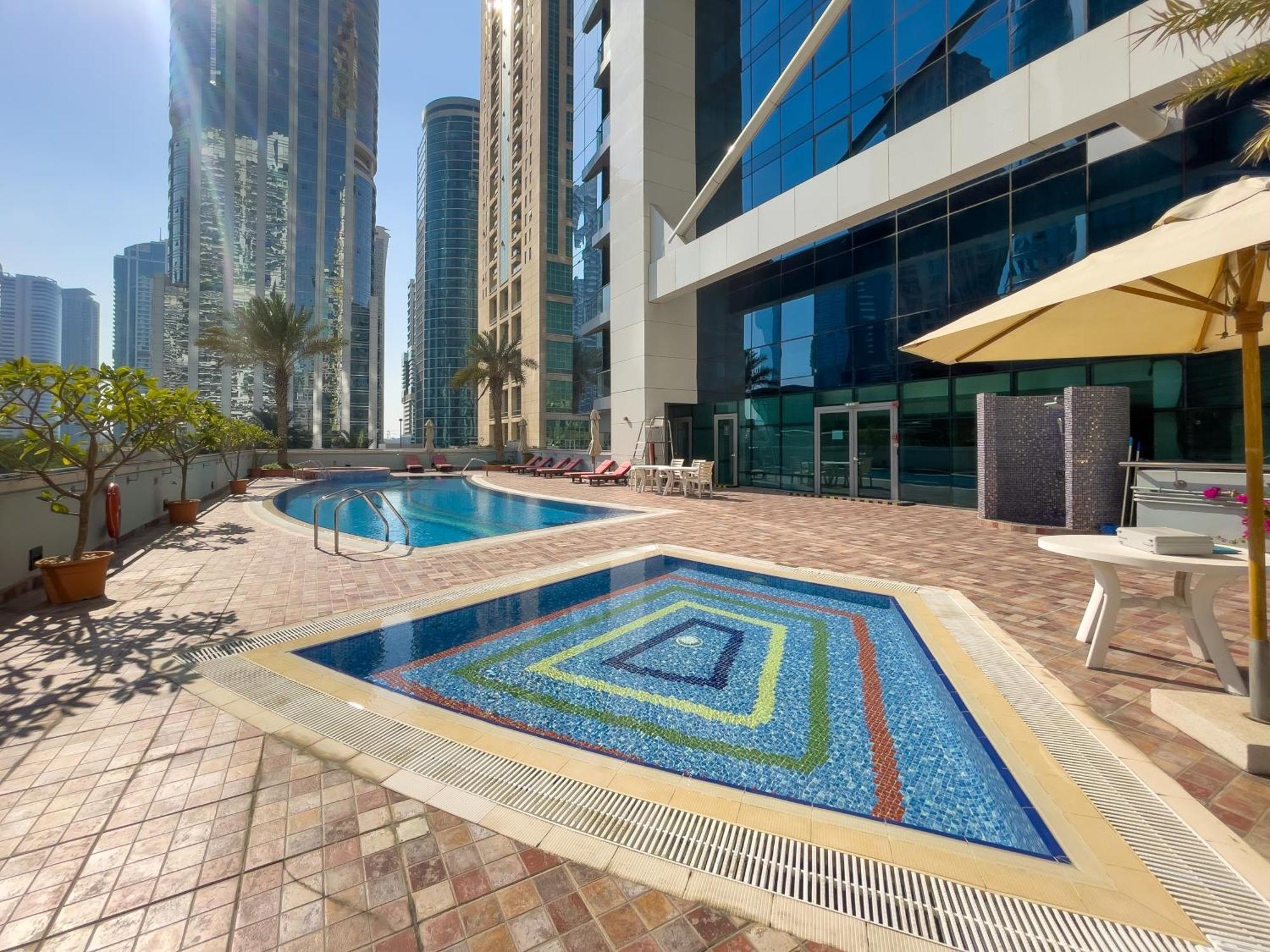 Luxe Living In Our Exquisite 1 Bedroom *