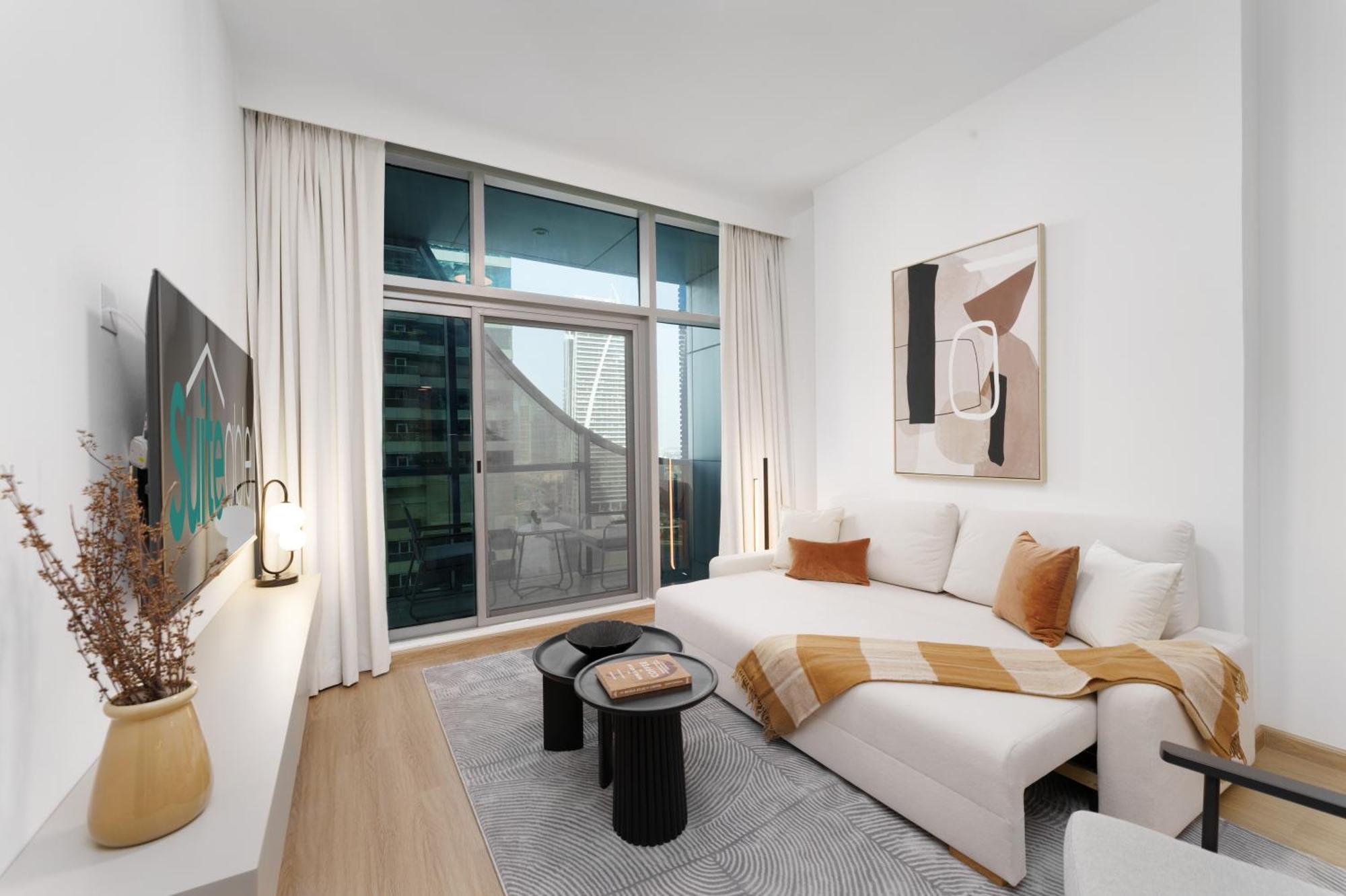 Luxe Living In Our Exquisite 1 Bedroom *