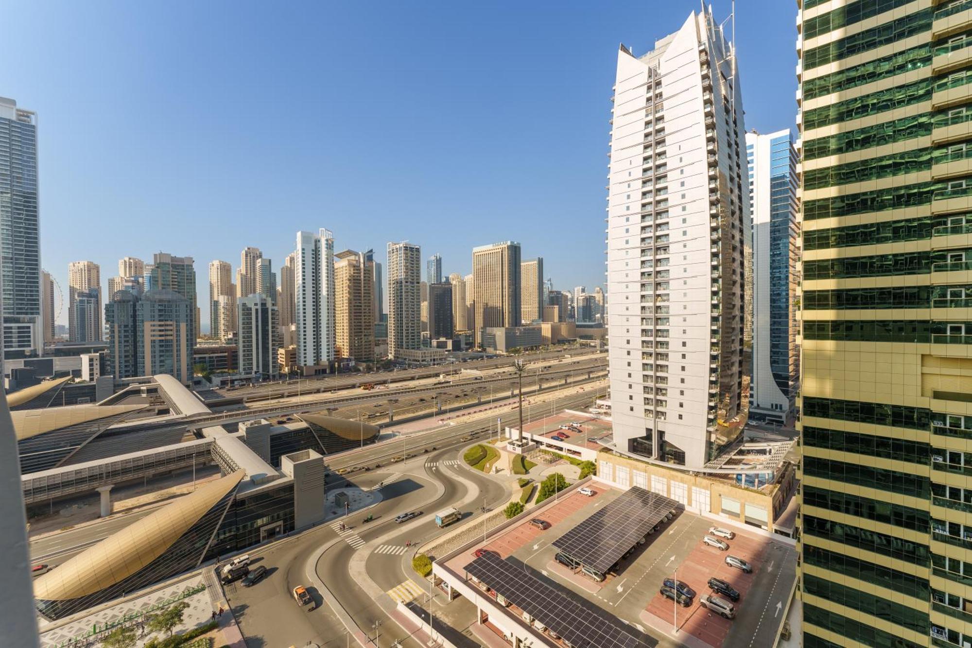 Luxe Living In Our Exquisite 1 Bedroom Apartment Dubai