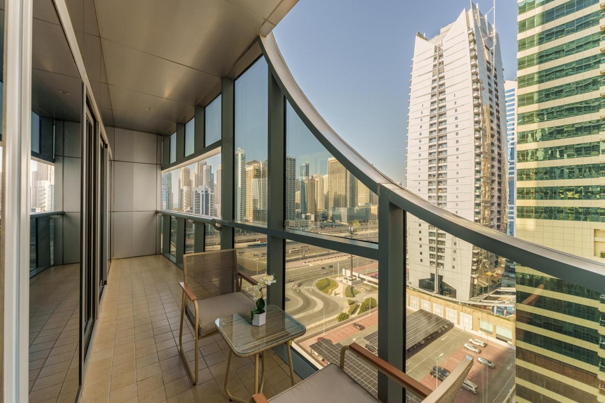 Luxe Living In Our Exquisite 1 Bedroom Dubai