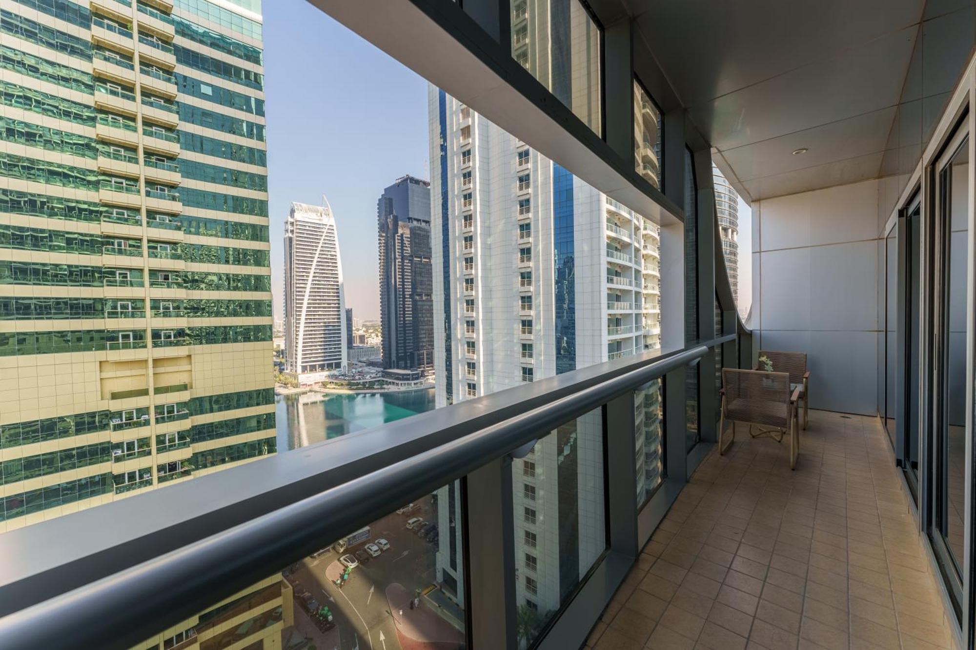 Luxe Living In Our Exquisite 1 Bedroom Apartment *