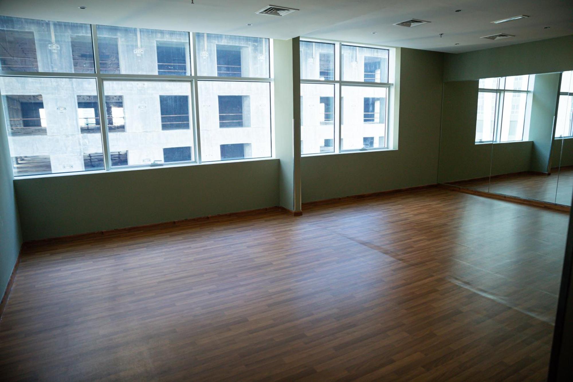 Mag218 Tower, 02 Bedrooms + Halll + Maids With Full Panoramic View In Marsa *