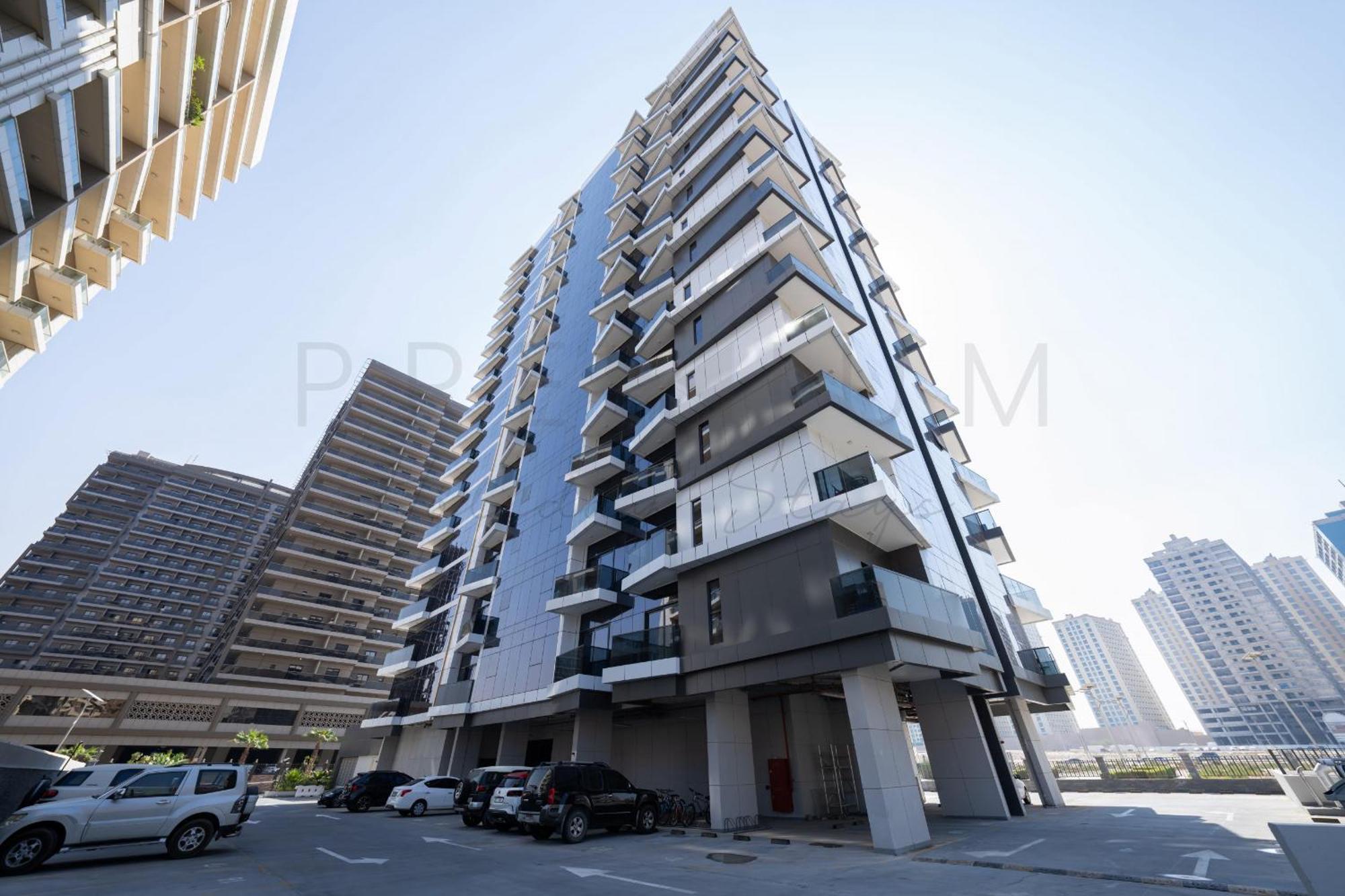 Studio-205 V2 Tower,dubai Sport Apartment Dubai