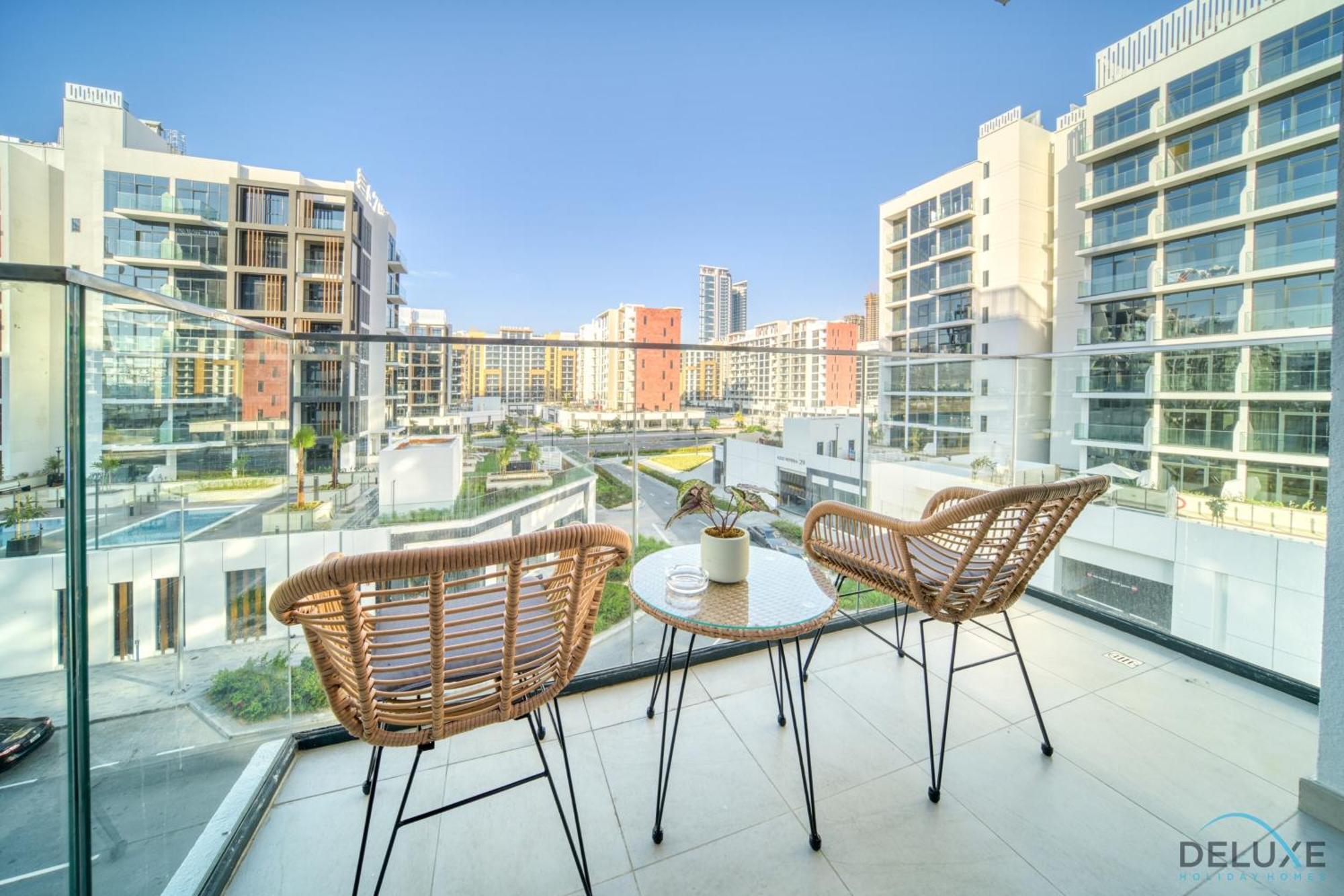 Ravishing 2br At Azizi Riviera 30, Al Merkadh By Deluxe Homes * Dubai