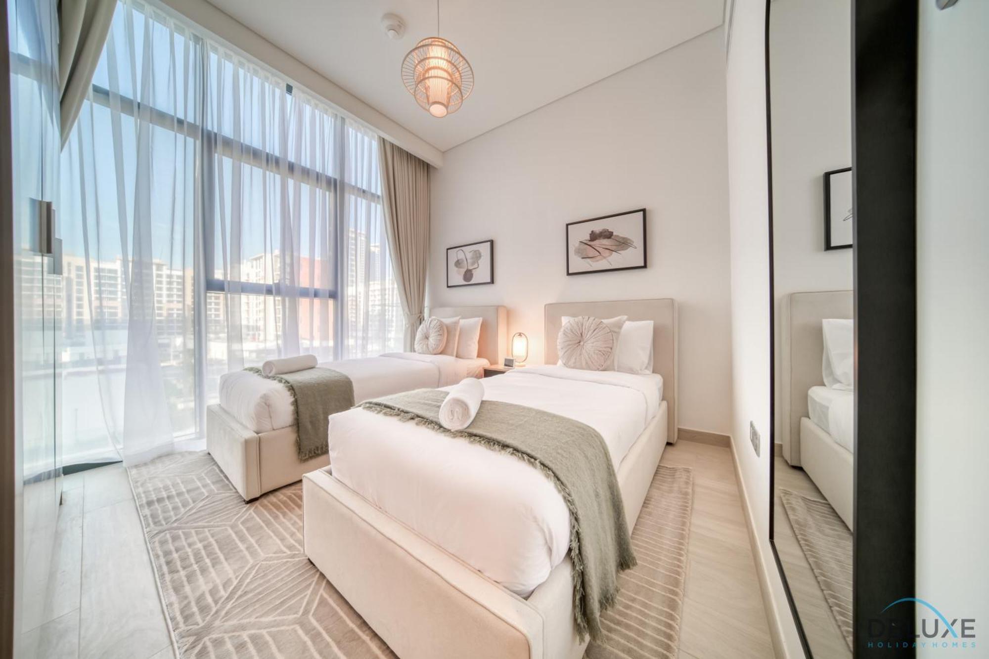 Apartment Ravishing 2br At Azizi Riviera 30, Al Merkadh By Deluxe Homes *
