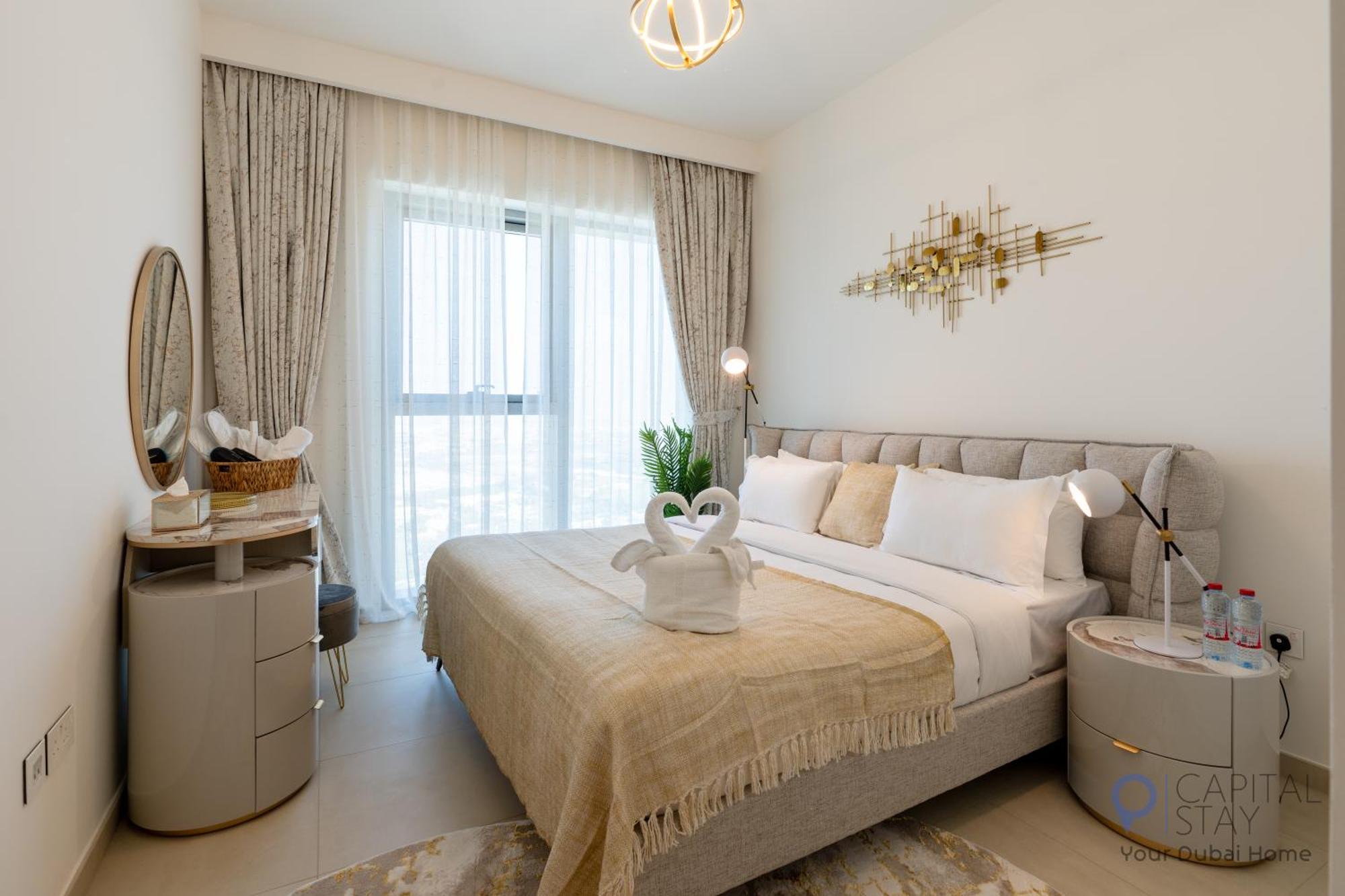 Capital - 1 Bed In Downtown Apartment *