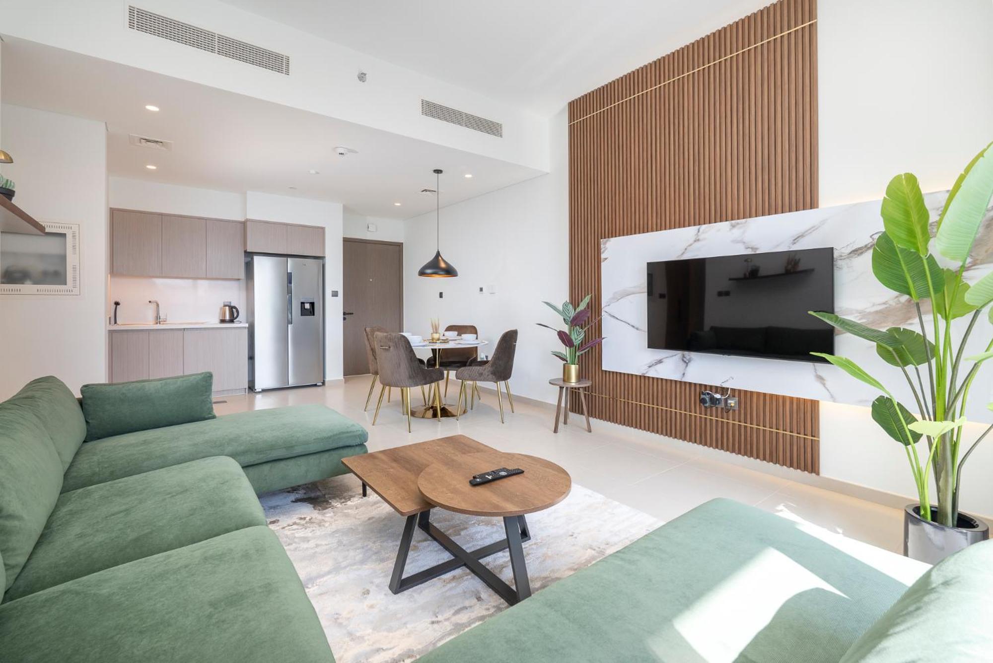 Chic Lux 2br I High Floor L By Burj Khalifa & Mall I Pool L Gym