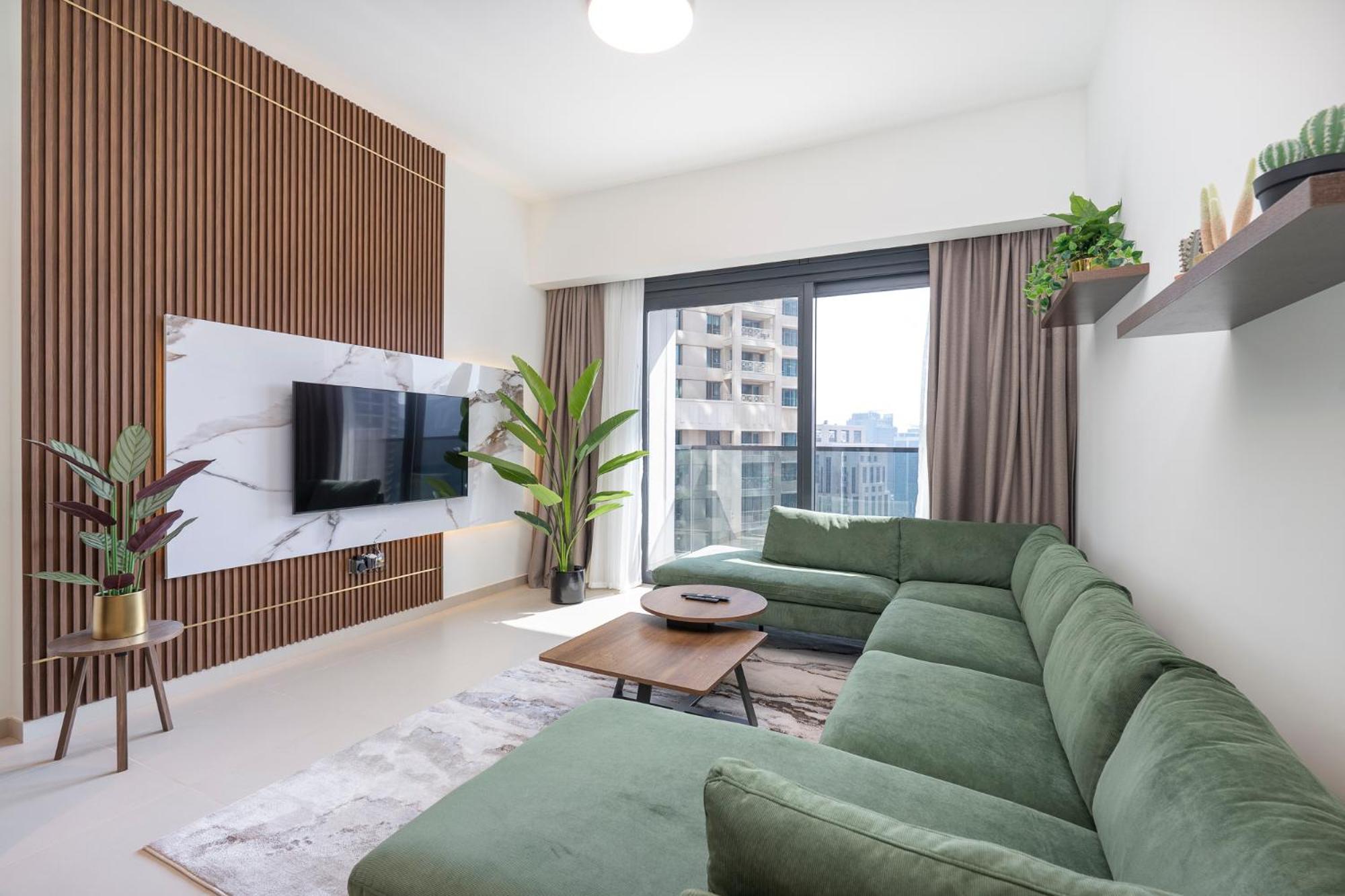Apartment Chic Lux 2br I High Floor L By Burj Khalifa & Mall I Pool L Gym