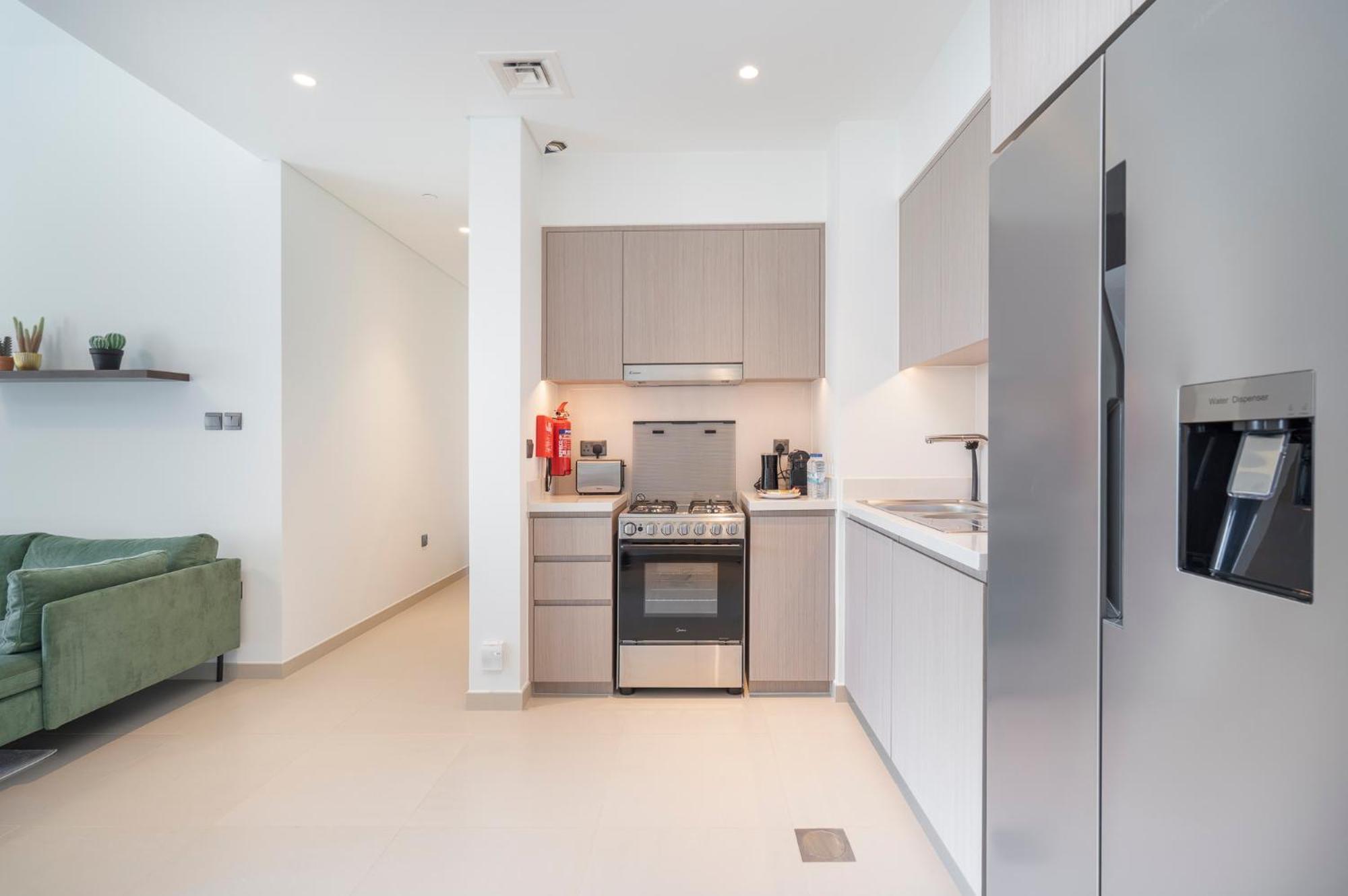 Apartment Chic Lux 2br I High Floor L By Burj Khalifa & Mall I Pool L Gym *