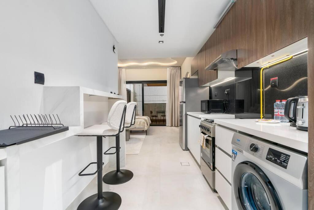Unique In Jvc - Apartment *