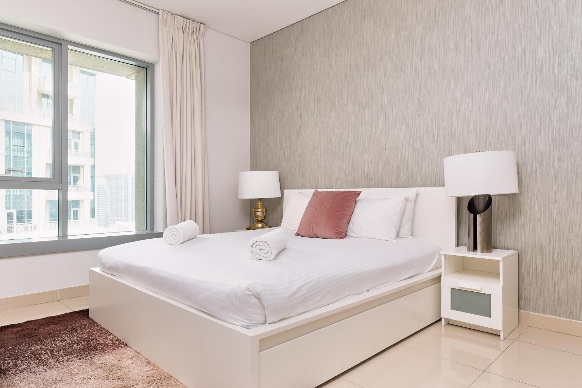 Bellavista - 1 Bedroom - With Extra - Partial Fountain View Apartment Dubai