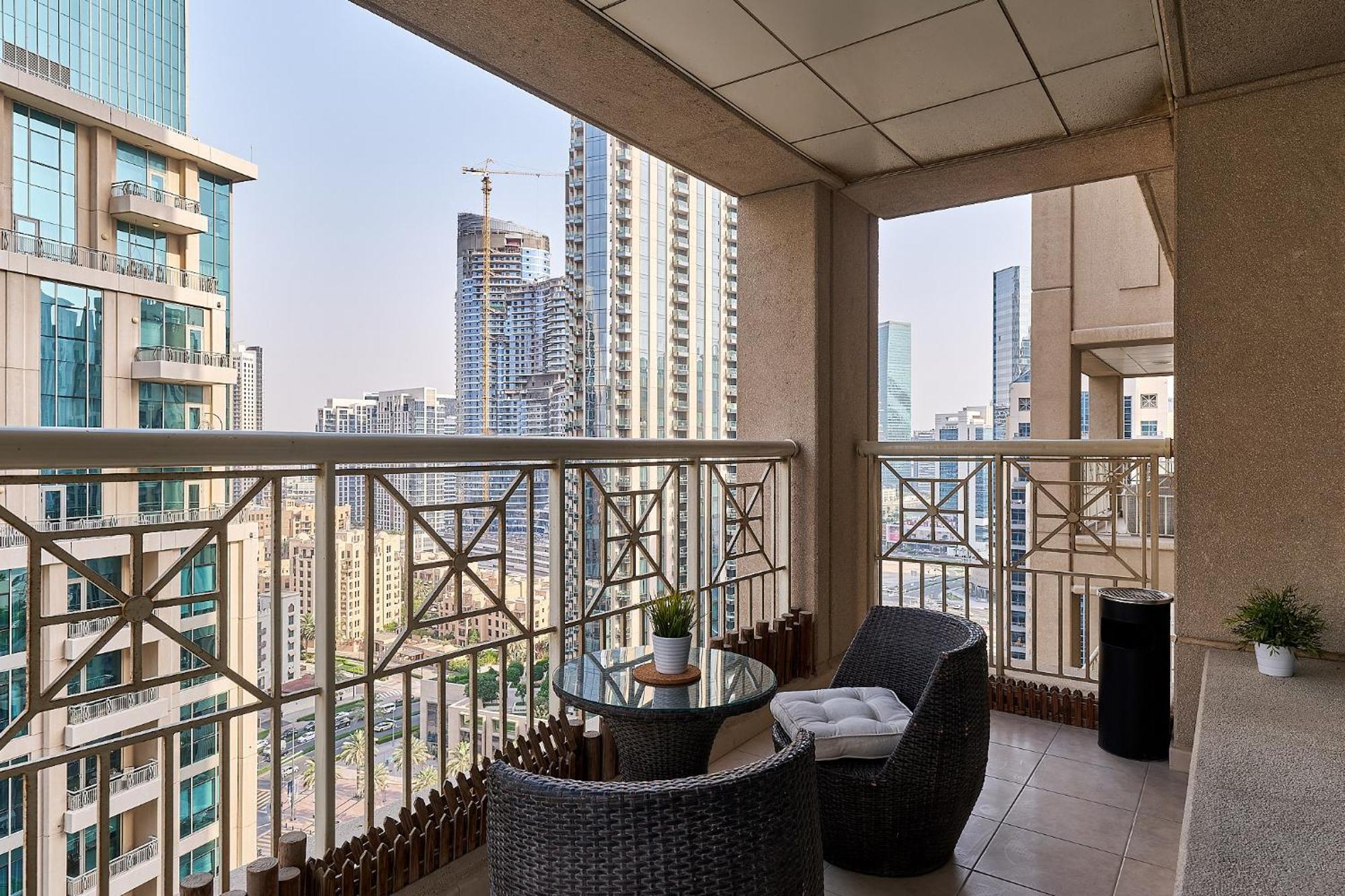Bellavista - 1 Bedroom - With Extra - Partial Fountain View Dubai