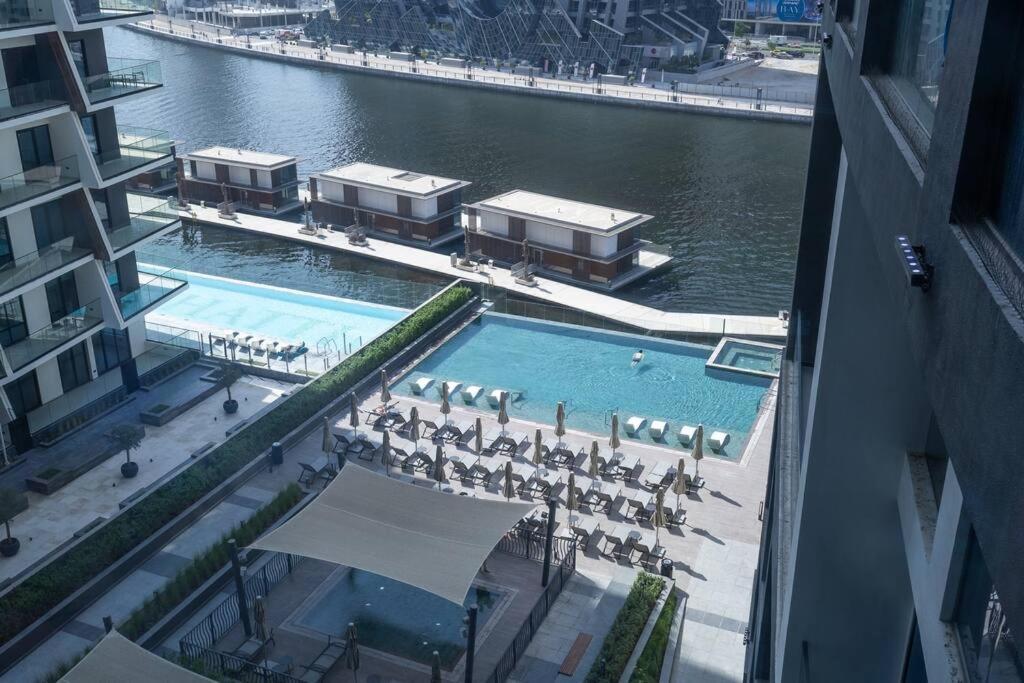 Ranch Living 1 Bedroom In Business Bay By Suiteable * Dubai