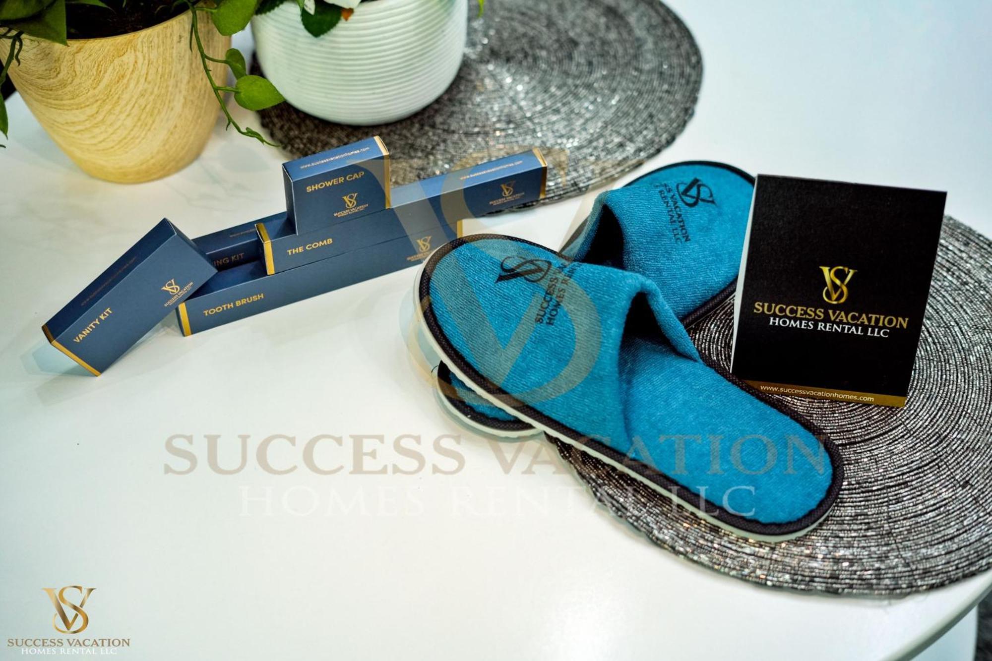 Success Luxury Apartment: Beachside Living With Daily Housekeeping Apartment *