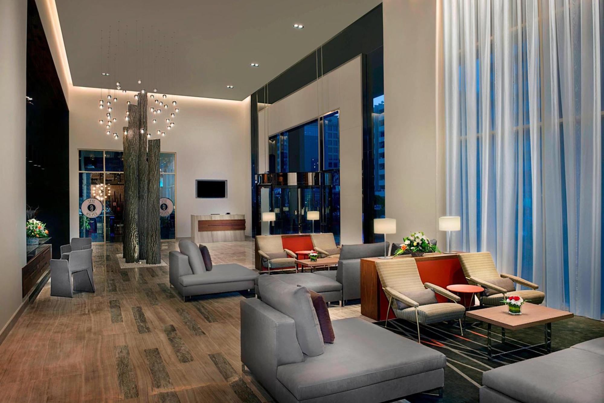 Marriott Executive Creek Hotel