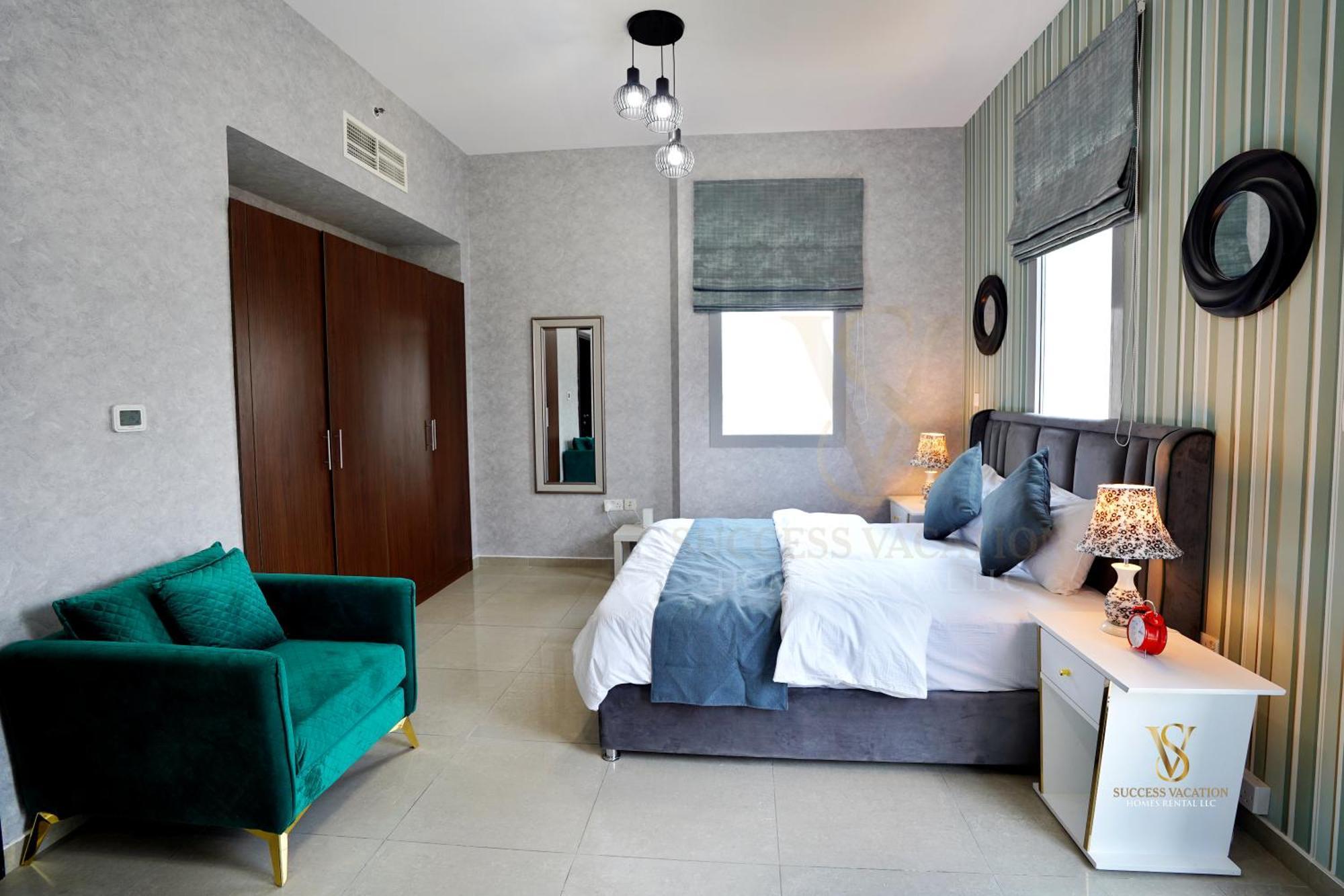 Success Luxury Apartment: Beachside Living With Daily Housekeeping Apartment Dubai