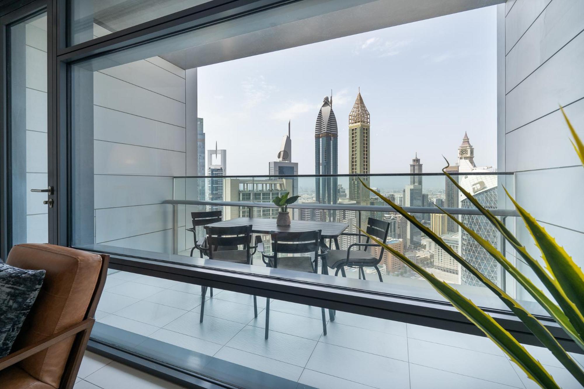 Bright And Index Tower Difc By Suiteable Dubai