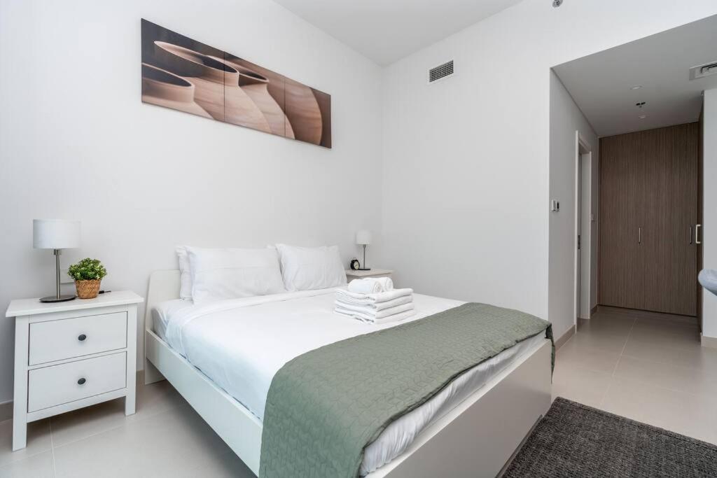 2bdr Emaar The Grand - Sea View - Creek Harboor Dubai