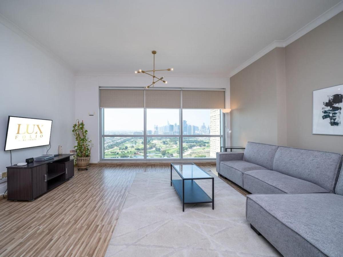 2 Bedroom Delight In The Greens Apartment