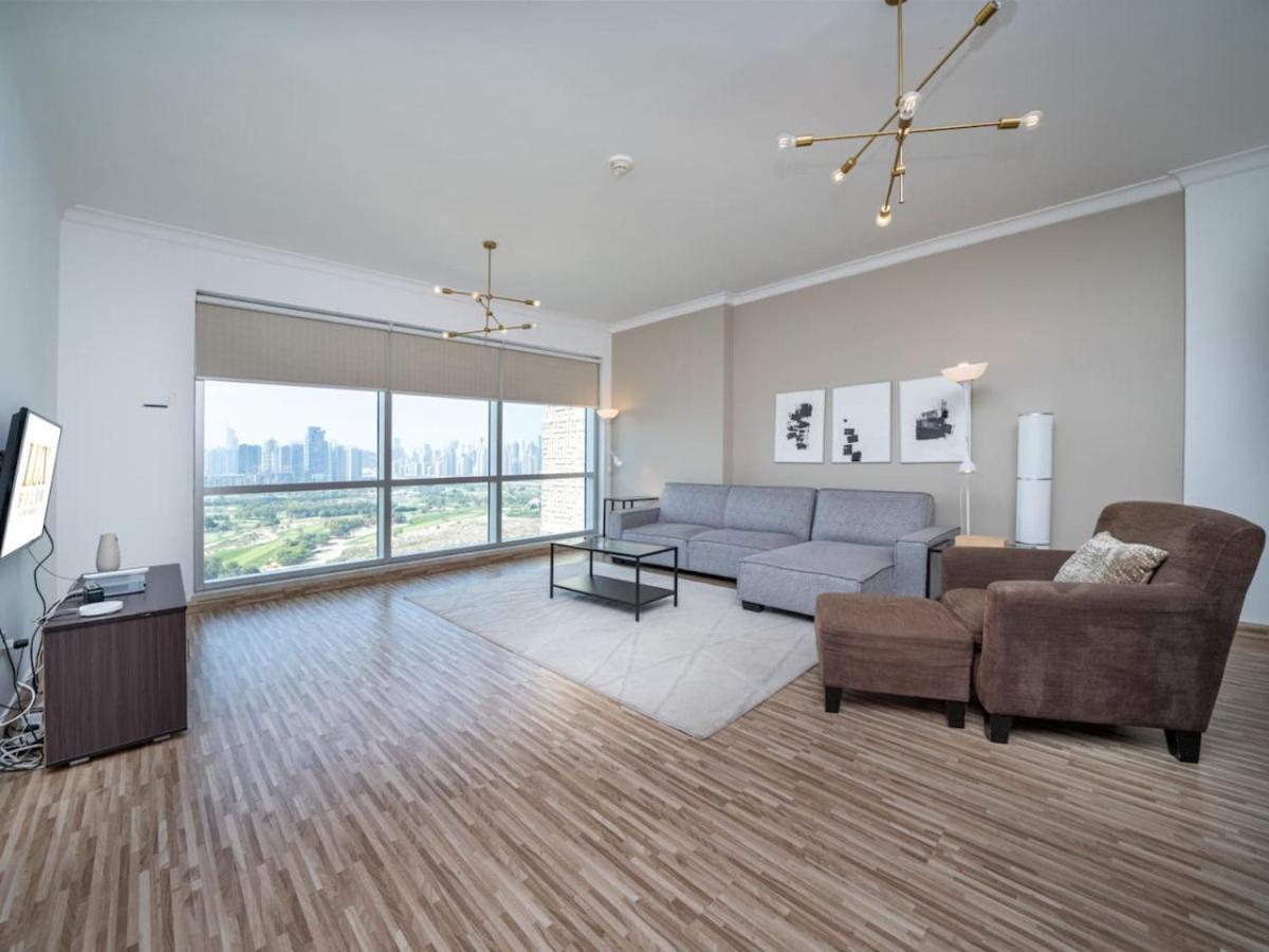 Apartment 2 Bedroom Delight In The Greens