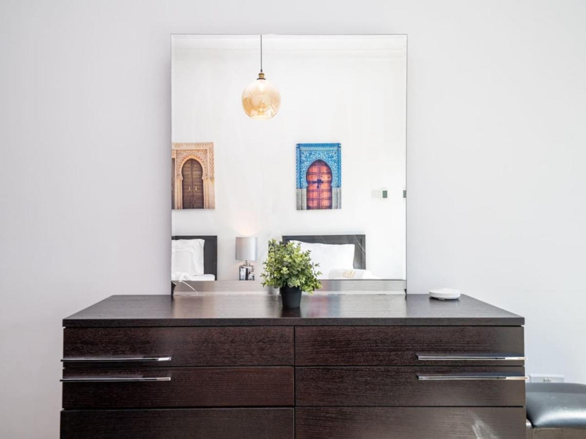 2 Bedroom Delight In The Greens Dubai