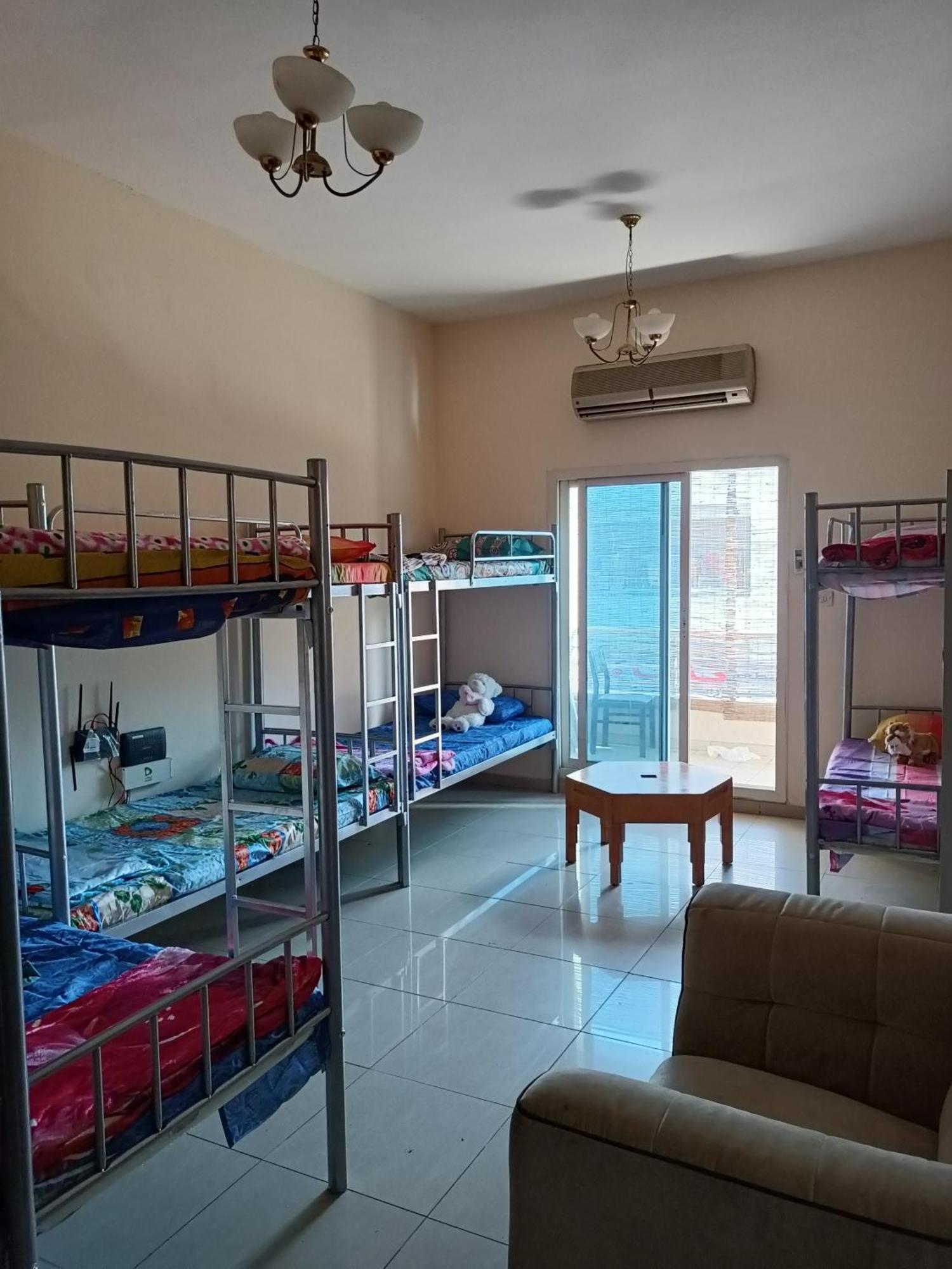 Apartment Omar For Boys